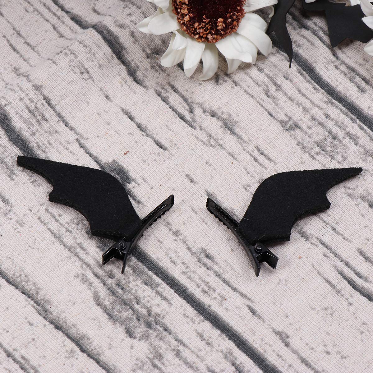 Lurrose 6pcs Devil Wing Hair Clips - Halloween Hair Barrettes & Pins for Kids, Girls, Women - Gothic Hair Accessories for Halloween Party, Cosplay, Costume & Dress Up (Black & Red)