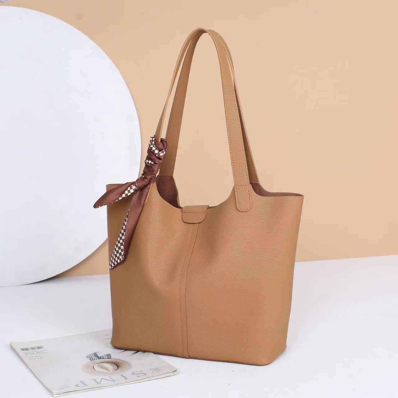 Effortless Everyday Carryall Tote Bag - Stylish & Spacious for Work, Travel & Shopping | Perfect for Office, Gym & Weekend Outings