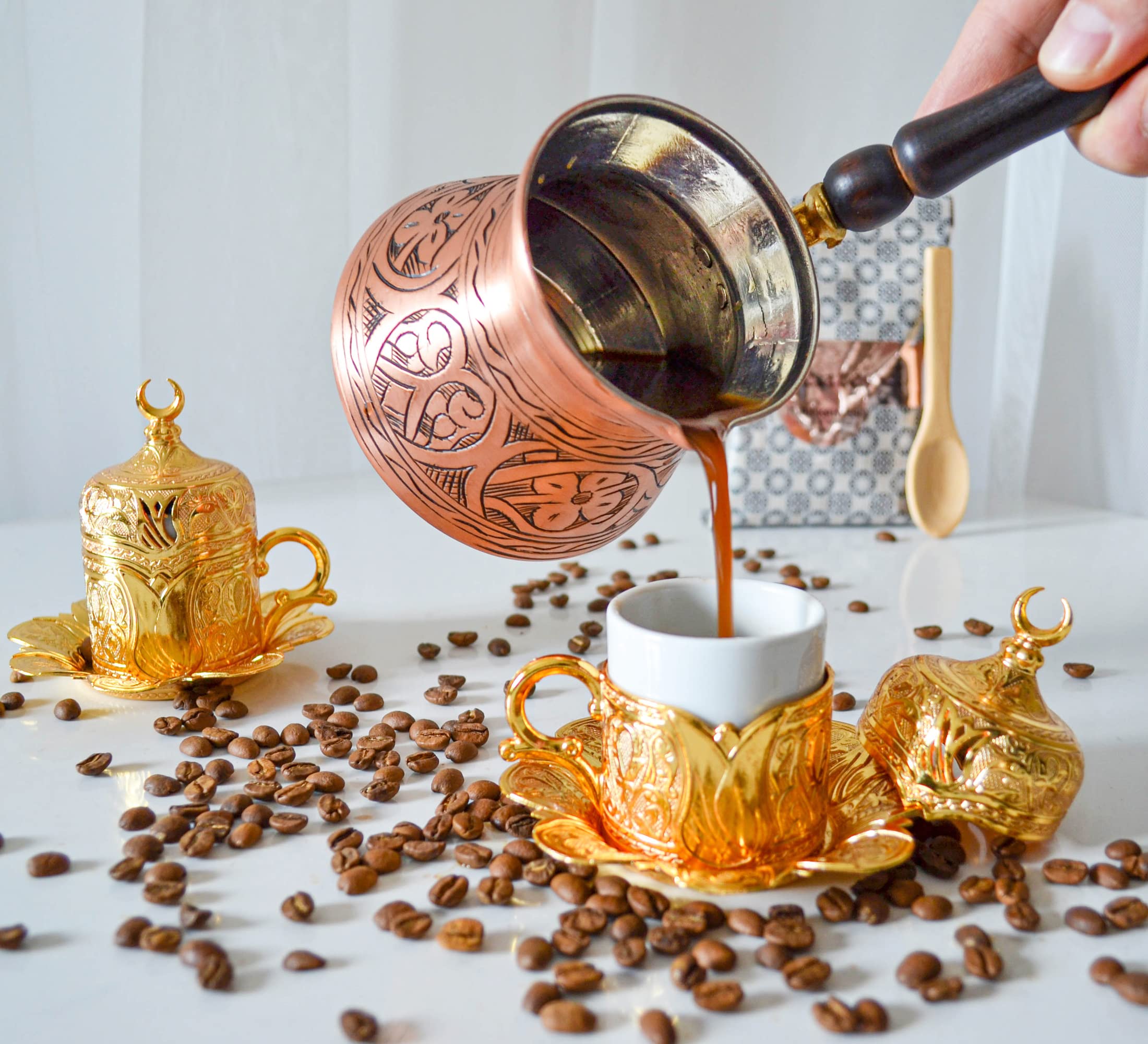 Premium Handcrafted Turkish Copper Coffee Pot with Wooden Handle - Stovetop Brewer for Turkish, Greek & Arabic Coffee - 4-5 Cup Capacity (Matte Finish) - Perfect for Home Brewing, Gifts & Traditional Coffee Ceremonies