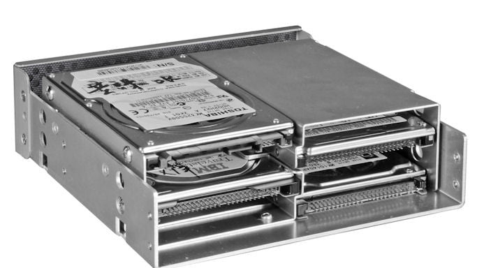 Lian Li BZ-525B Black Internal 5.25 Inch HDD/SSD Mounting Bracket Kit - Perfect for PC Case Drive Installation and Expansion