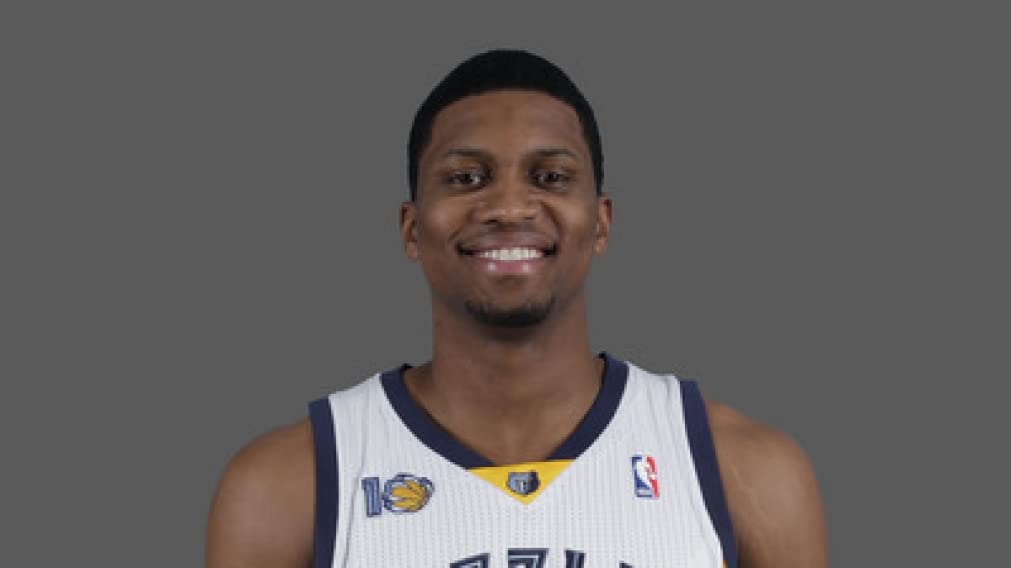 Torrent Town Rudy Gay 18x24 Metal Wall Art - Rare Basketball Print #TTG330381 | Perfect for Sports Fans, Man Cave Decor & Gift Ideas