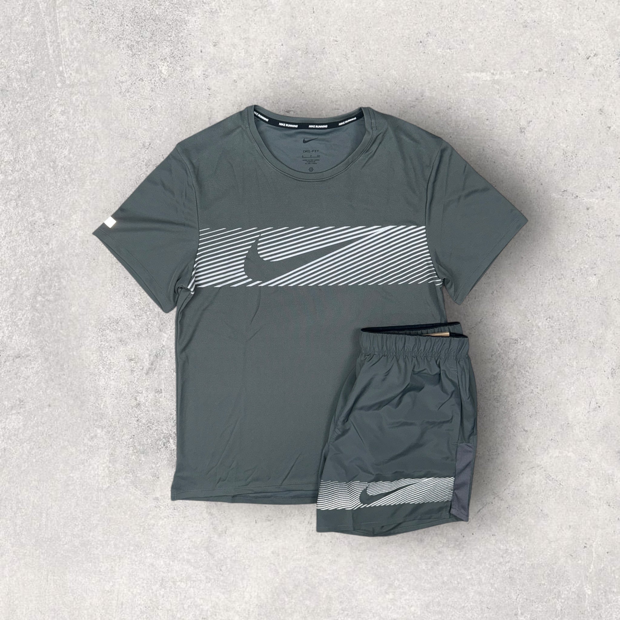 Nike Flash T-Shirt and Shorts Set for Men - Iron Grey Athletic Outfit for Running, Gym, and Casual Wear