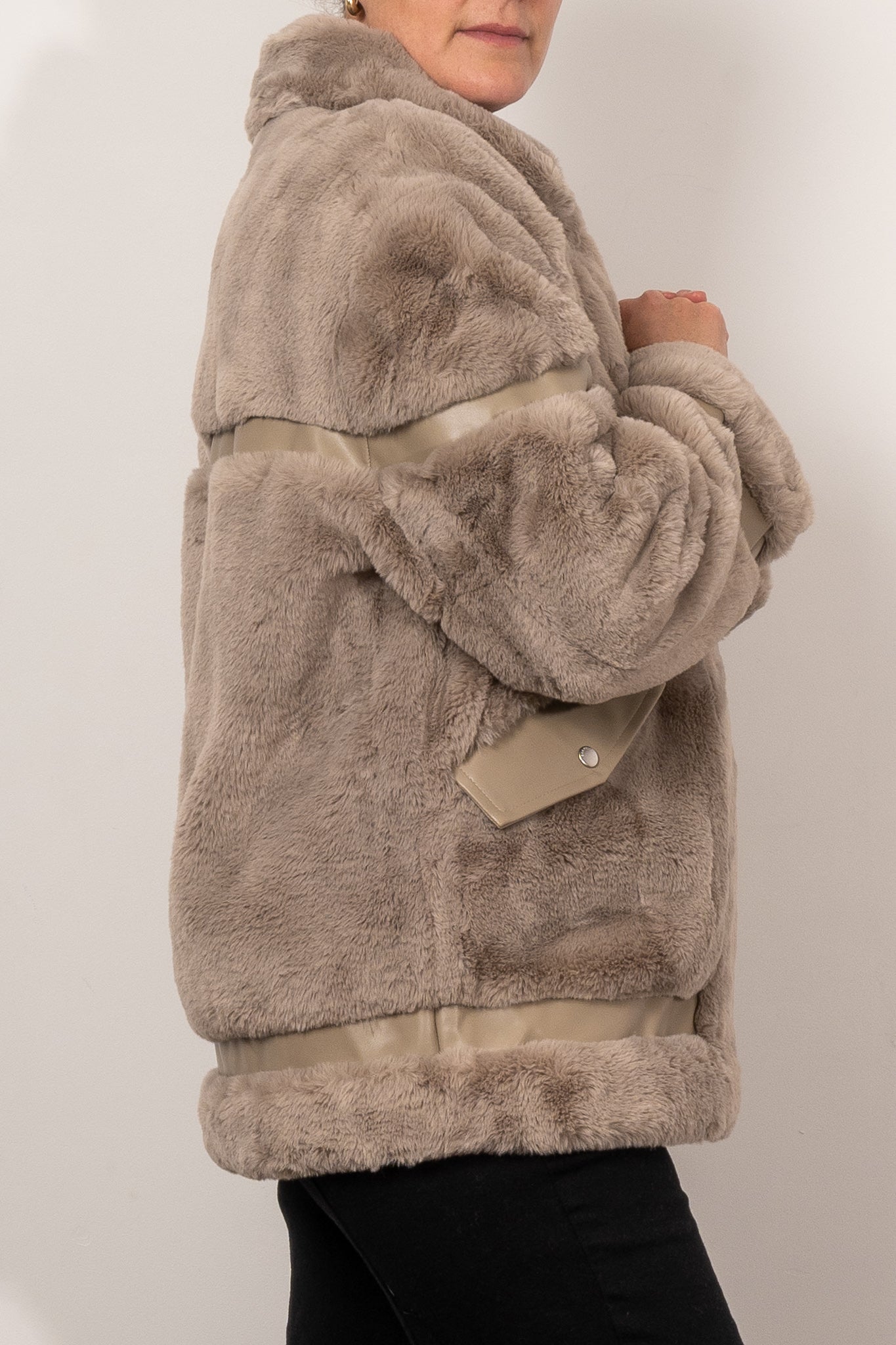 Ena Pelly Women's Clover Faux Fur Jacket - Cozy Winter Coat for Women, Soft Vegan Fur Outerwear - Perfect for Cold Weather, Parties & Date Nights