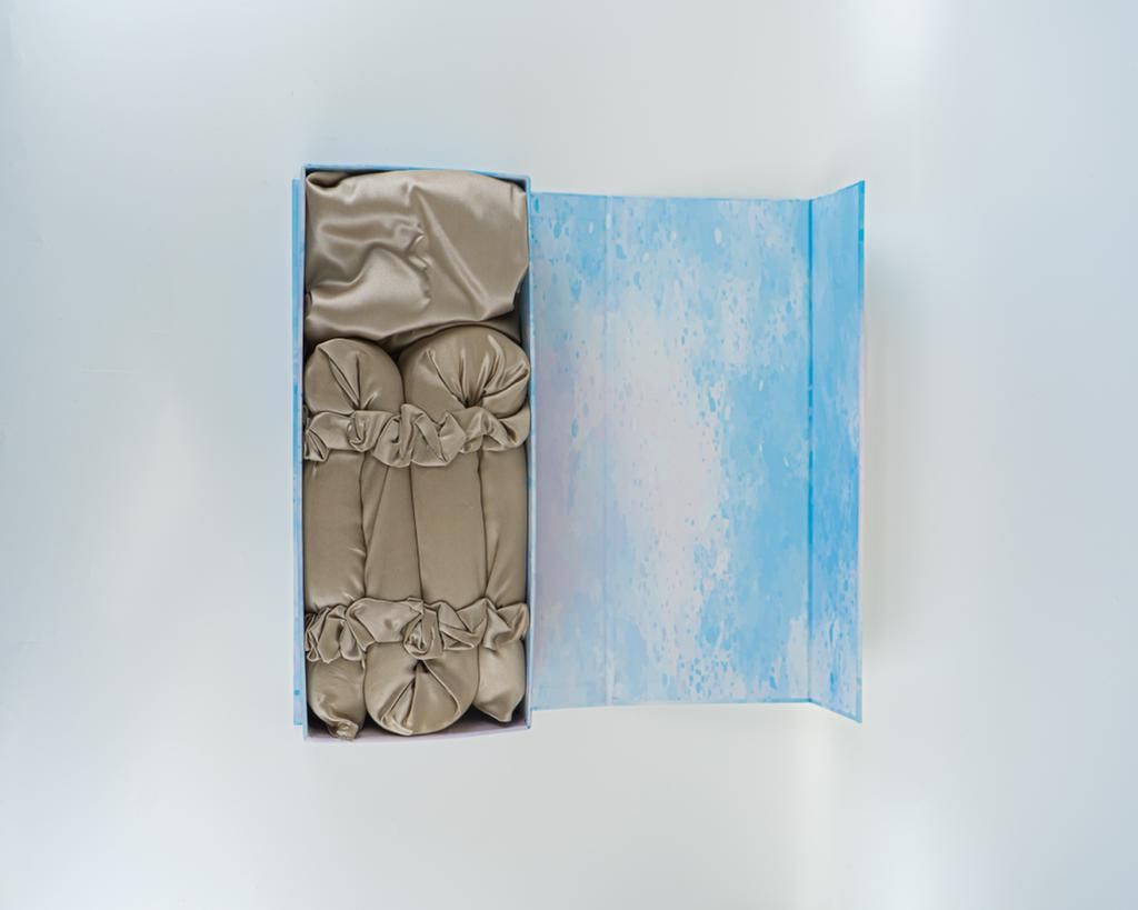 Luxury Hug Me Silk Gift Set for Women - Soft & Elegant Silk Scarf & Sleep Mask - Perfect for Birthday, Anniversary, Valentine's Day Gifts & Relaxing at Home
