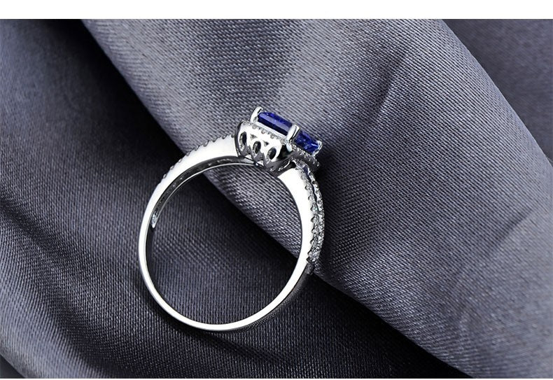 1.50 Carat Blue Sapphire & Moissanite Diamond Halo Engagement Ring for Women - 14K Gold Wedding Ring, Anniversary Gift, Proposal Jewelry (Perfect for Bridal, Valentine's Day & Special Occasions)
