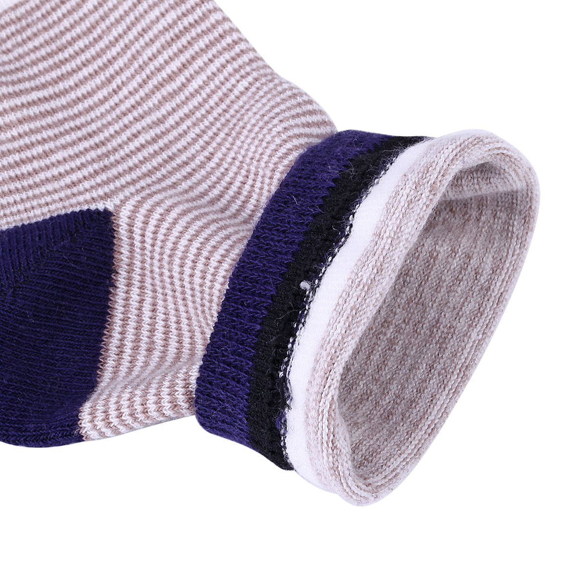**Boys' Cotton Athletic Crew Socks - 5 Pack Seamless Kids Socks for Sports & Everyday Wear**    **使用场景:** Perfect for running, basketball, school, and daily activities - comfortable and breathable for active kids.