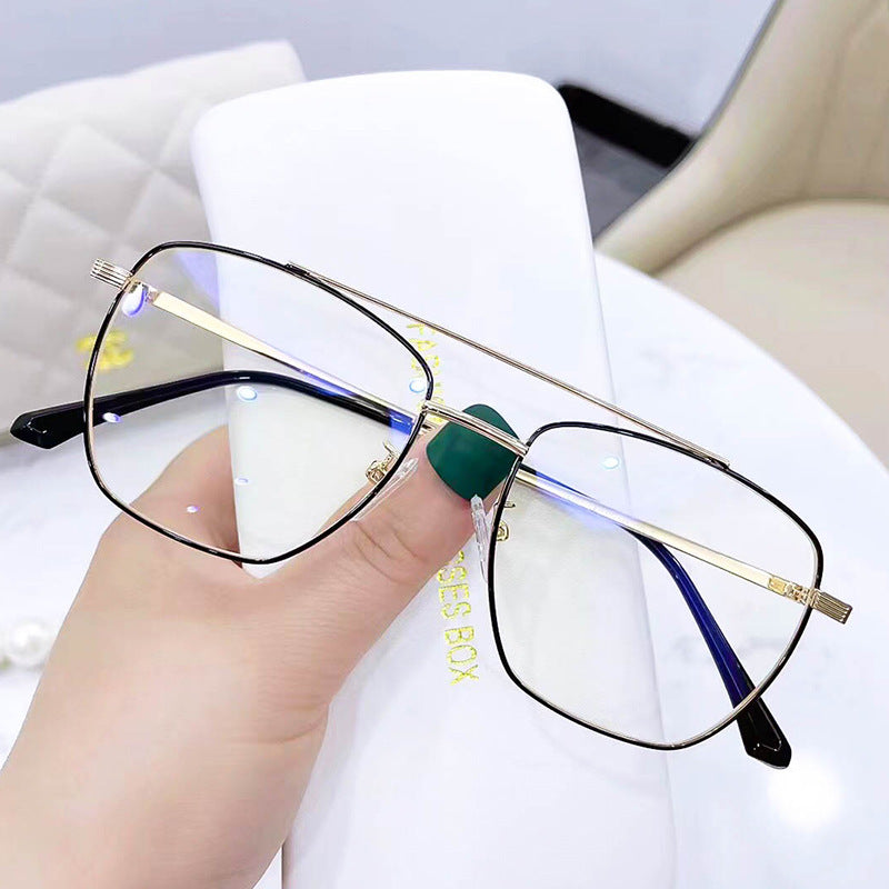 Oversized Aviator Sunglasses for Women - Retro Metal Frame UV Protection - Perfect for Driving, Travel & Fashion Accessories