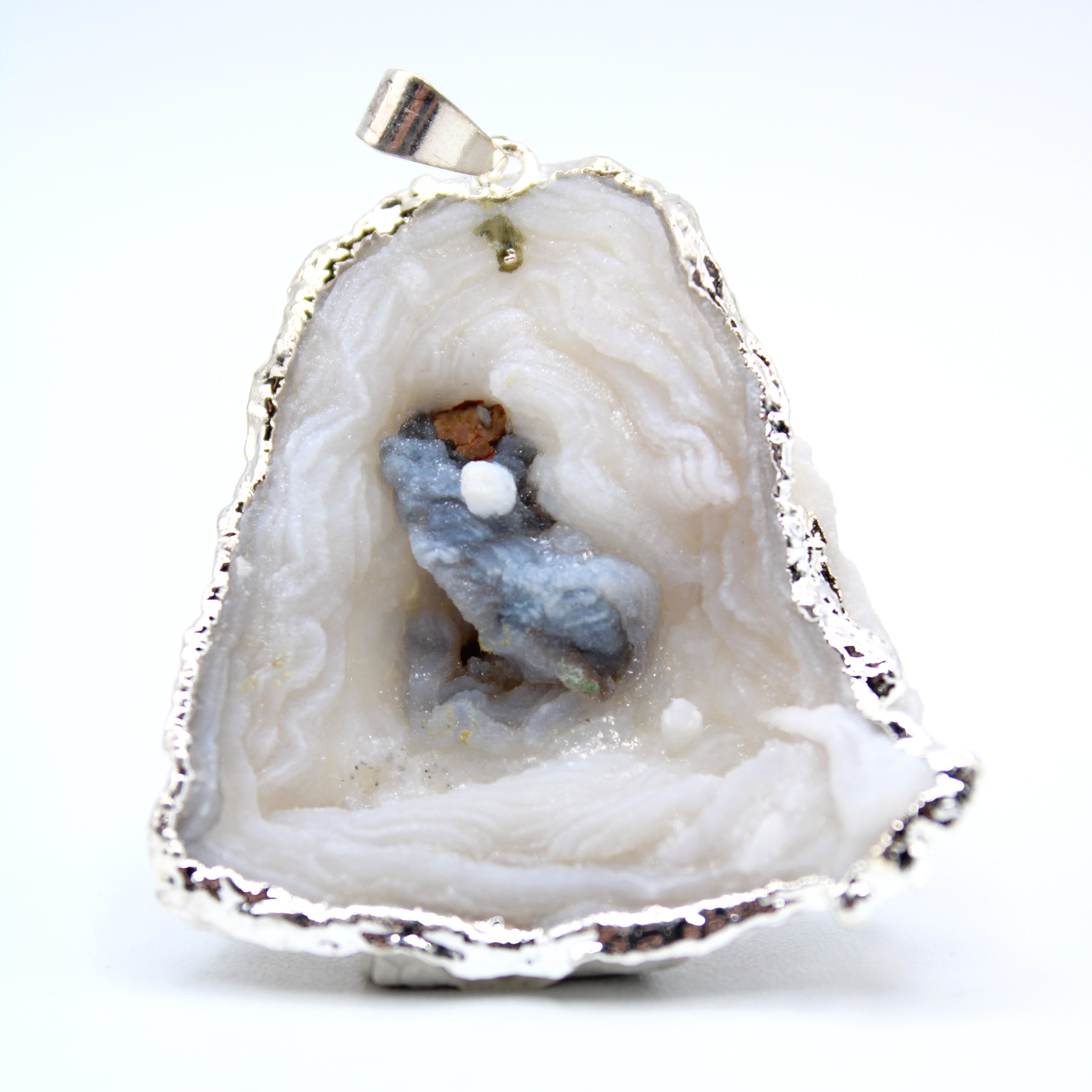 Natural Chalcedony Conchive Pendant Necklace for Women - Elegant Gemstone Jewelry Gift for Birthday, Anniversary & Special Occasions | Perfect for Boho, Beach & Everyday Wear