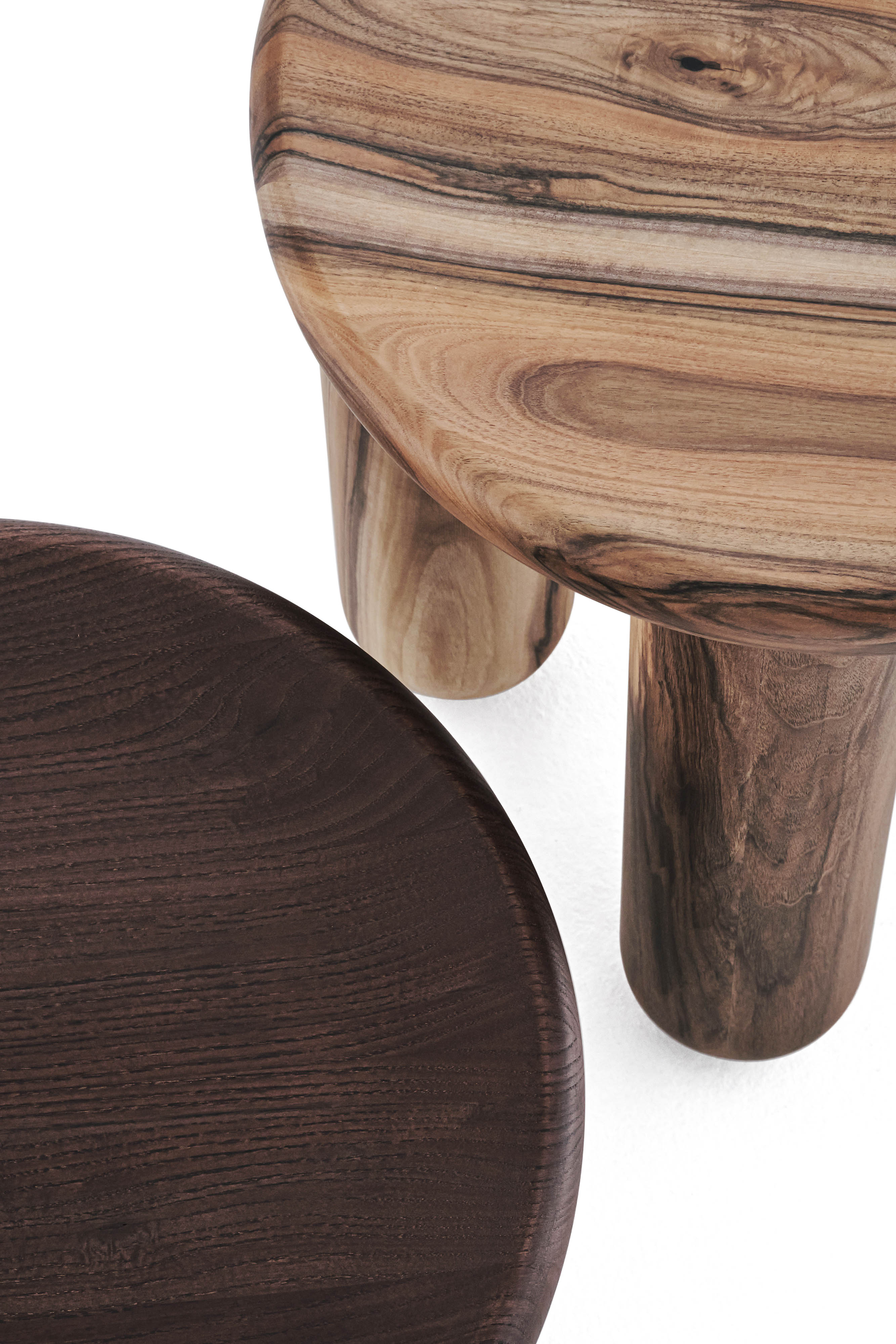 Noom Freyja Modern Coffee Table - Mid-Century Design Living Room Furniture for Small Spaces | Perfect for Apartments, Condos & Cozy Homes