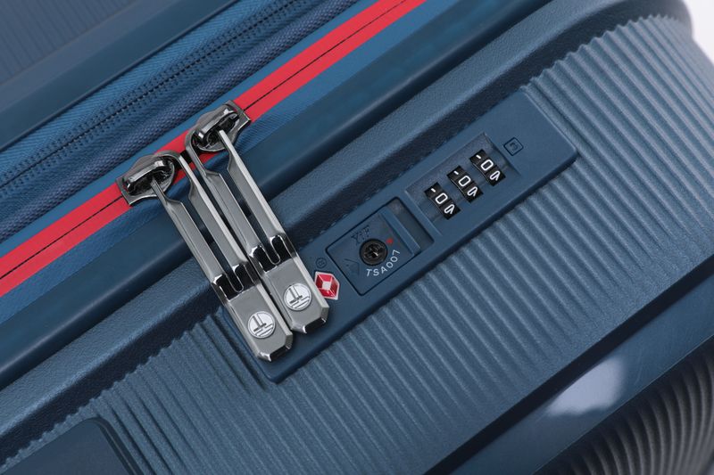 Tosca TCA510 Bel Air 20-Inch Small Cabin Spinner Hard Suitcase - Lightweight Carry-On Luggage for Travel, Blue/Red - Perfect for Weekend Getaways & Business Trips