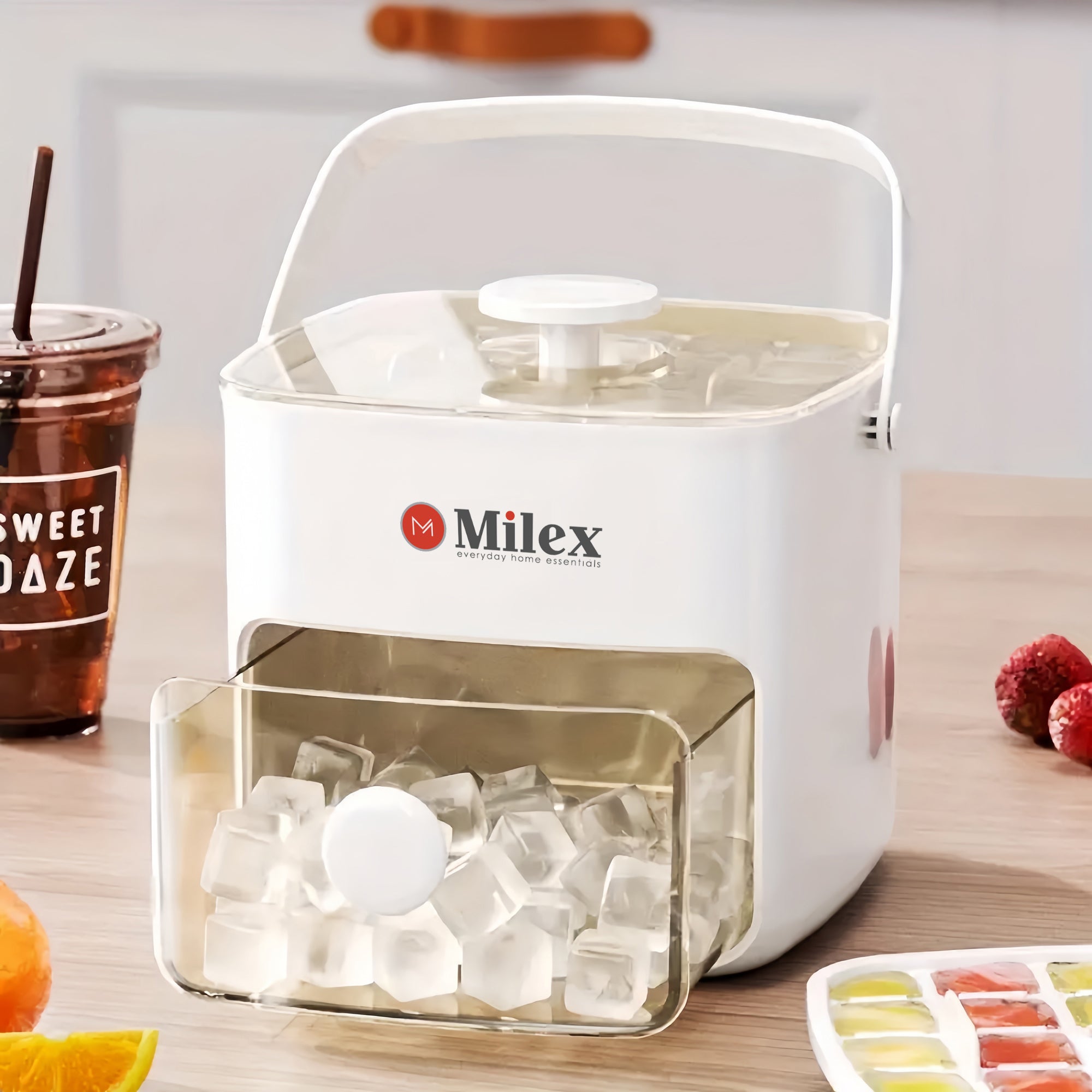 Premium Food-Grade Silicone Ice Cube Tray with Press Lid - BPA Free, Leak Proof, Easy Release for Cocktails, Smoothies & Refreshing Drinks - Perfect for Home, Office & Party Use