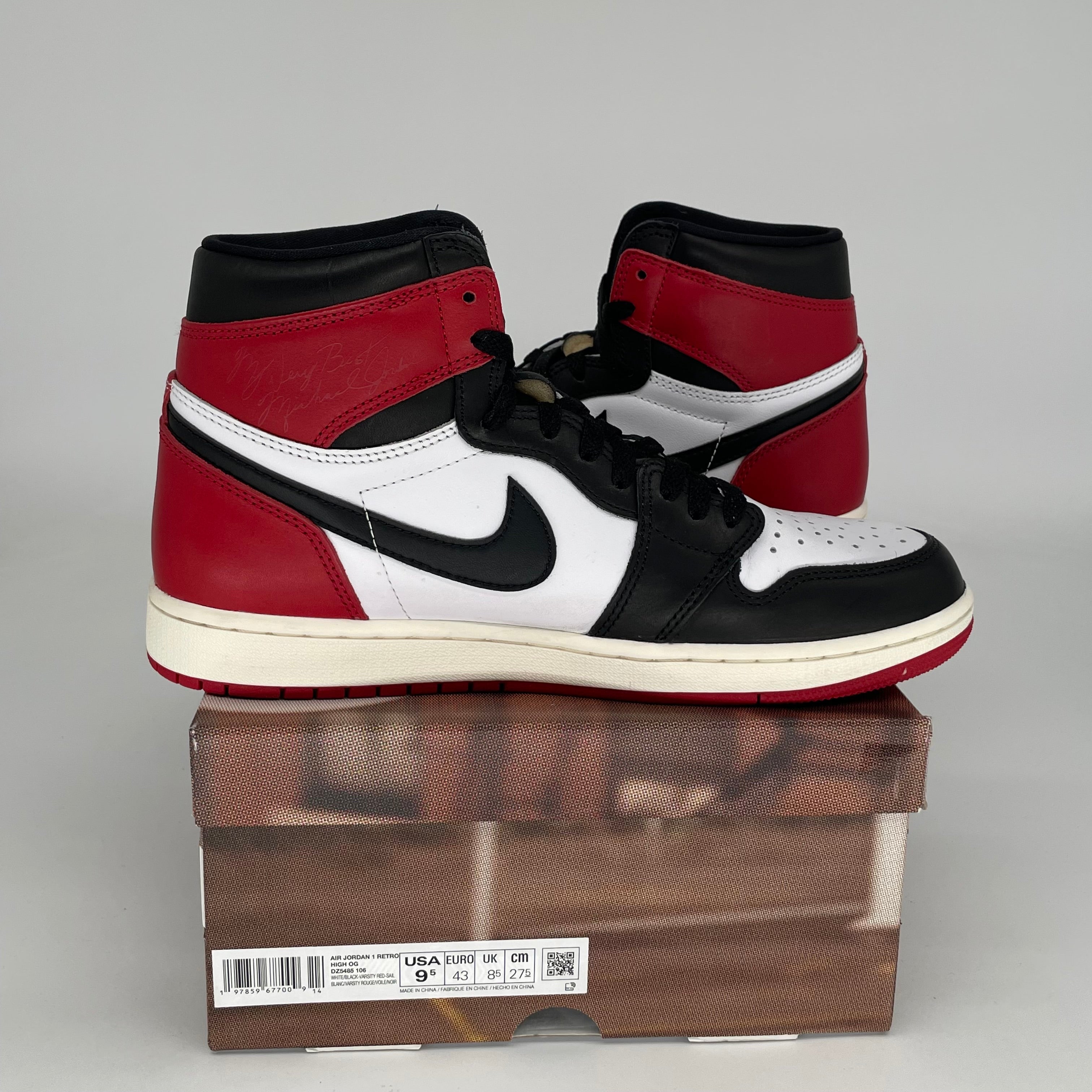 AIR JORDAN 1 Black Toe Reimagined Sneakers - Men's Size 9.5 (DZ5485-106) - Retro Basketball Shoes for Streetwear & Casual Outfits