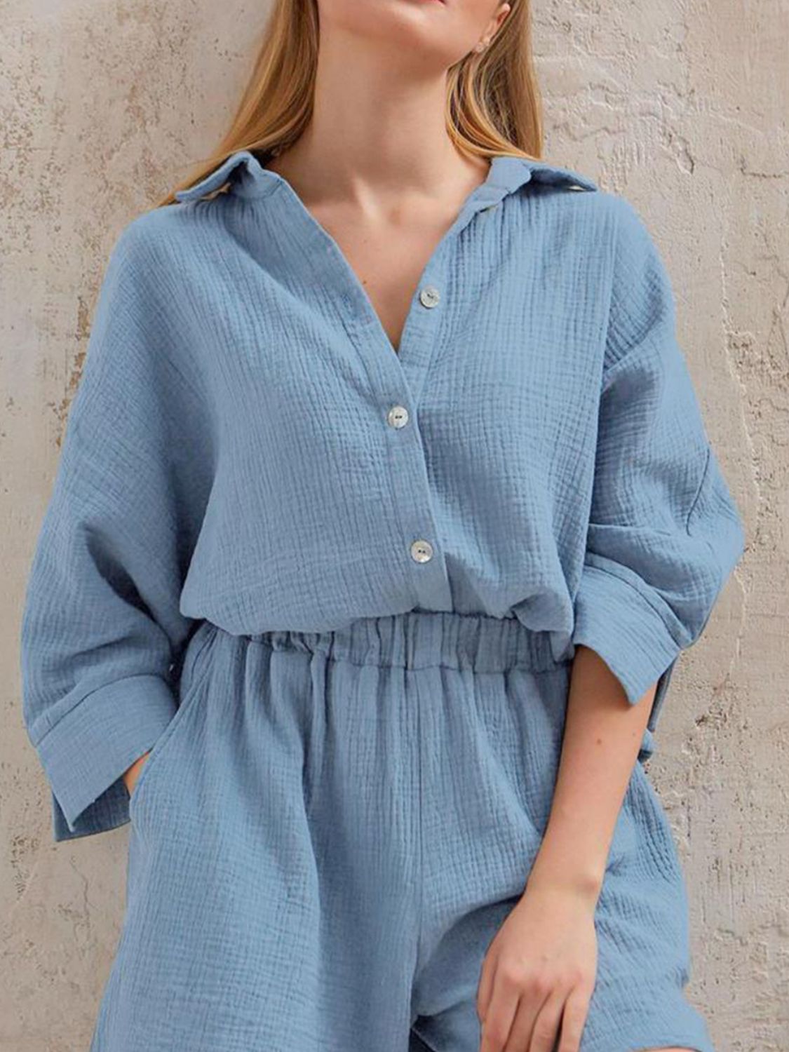Stylish Texture Button Up Resort Shirt and Shorts Set for Men - Breathable Summer Outfit for Beach Vacation, Pool Party & Tropical Getaway