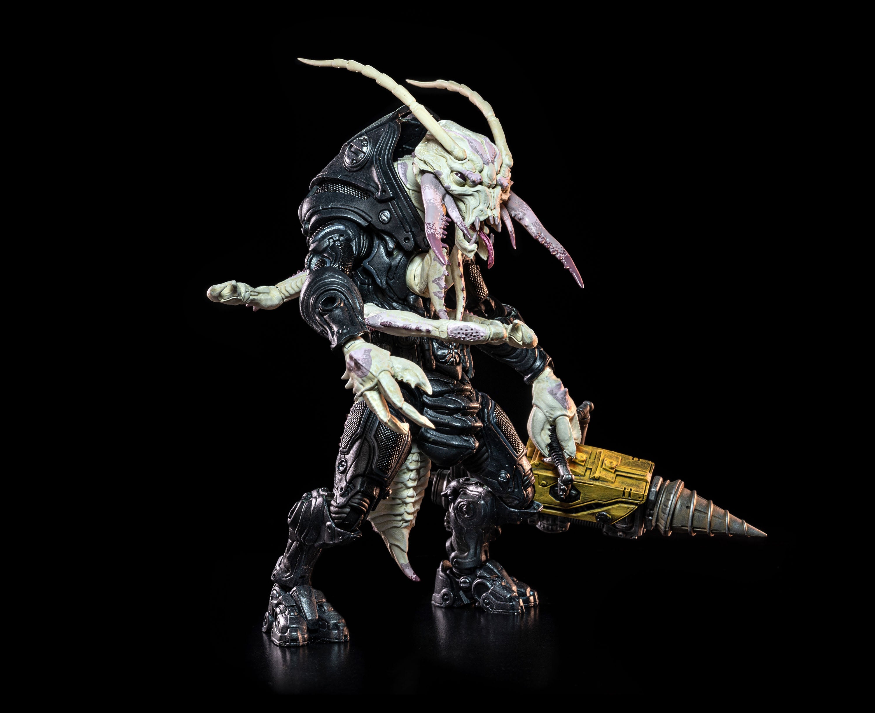Four Horsemen Studio Mythic Legions 1/12 Scale 6-Inch Action Figure - Cosmic Legions Outpost Zaxxius Sphexxian Mine Worker Cavern Sphexx - Perfect for Collectors & Fantasy Battle Displays