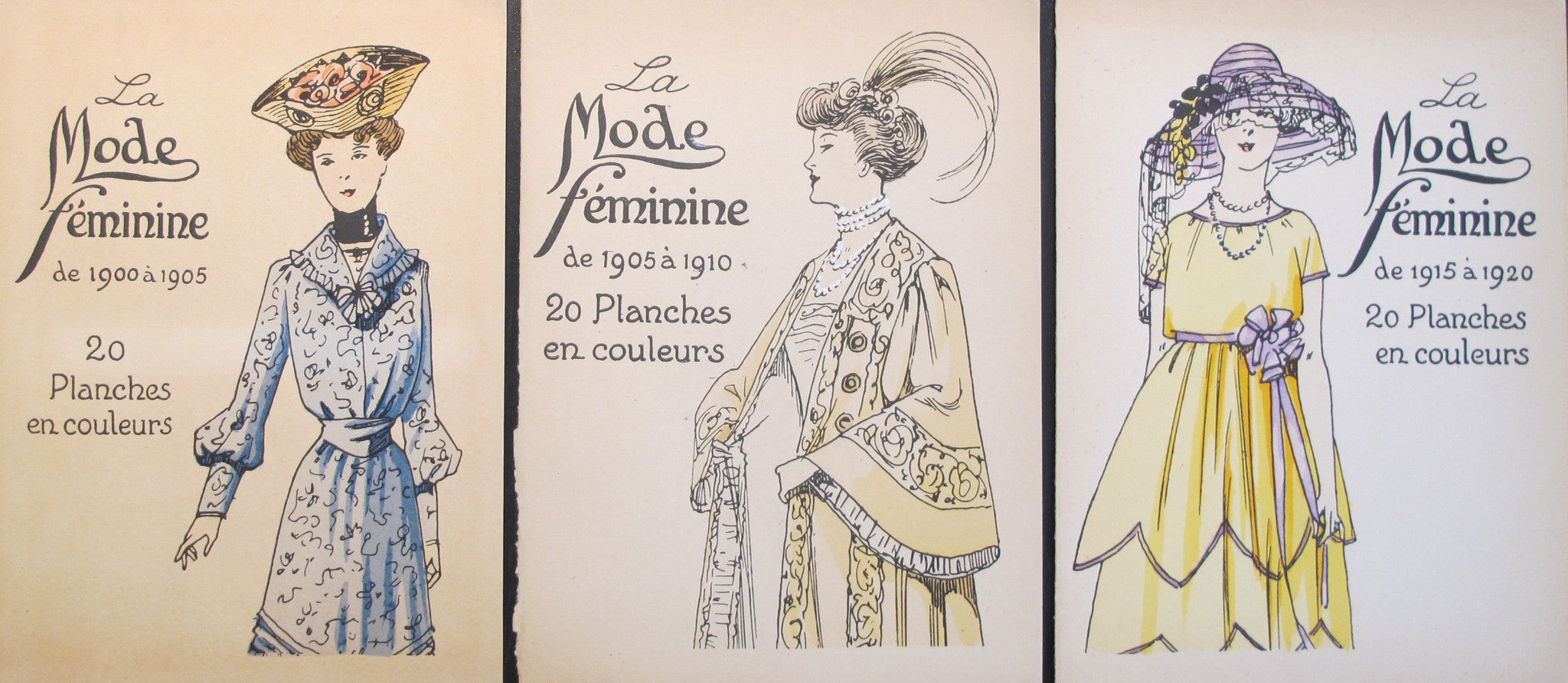 1920s Parisian Ladies Fashion Set - Vintage 1920s Women's Dresses & Accessories (Set of 3) - Perfect for Gatsby Parties, Costume Events & Vintage Fashion Collectors
