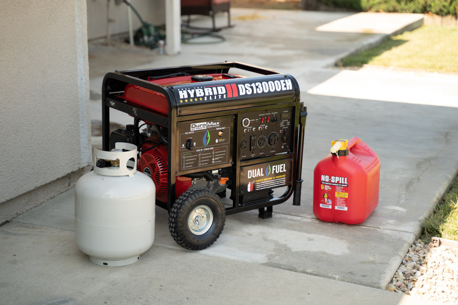 13,000W Dual Fuel Portable Generator - Gas & Propane Powered - Reliable Backup Power for Home, Camping & Emergency Use