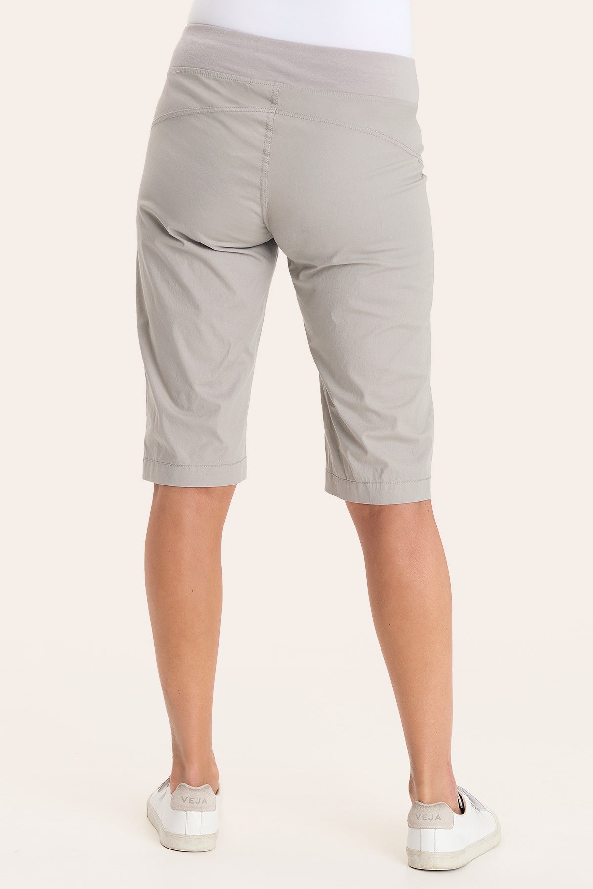 Tatem Bermuda Frost - Stylish and Comfortable Men's Shorts for Summer, Beach, and Casual Wear