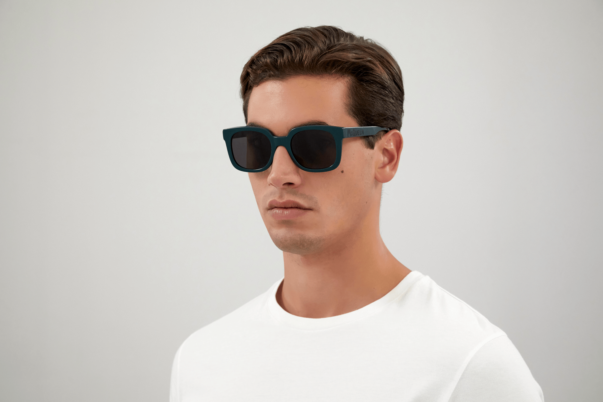 Alexander McQueen AM0348S Sunglasses - Luxury Designer Shades for Men & Women - Perfect for Outdoor Activities, Travel & Fashion
