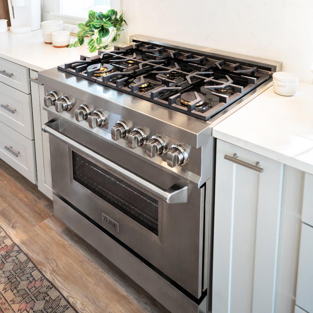 ZLINE RA36 36-Inch 4.6 cu.ft Stainless Steel Dual Fuel Range - 6 Burner Gas Cooktop & Electric Convection Oven for Professional Home Cooking | Perfect for Large Families & Entertaining Guests