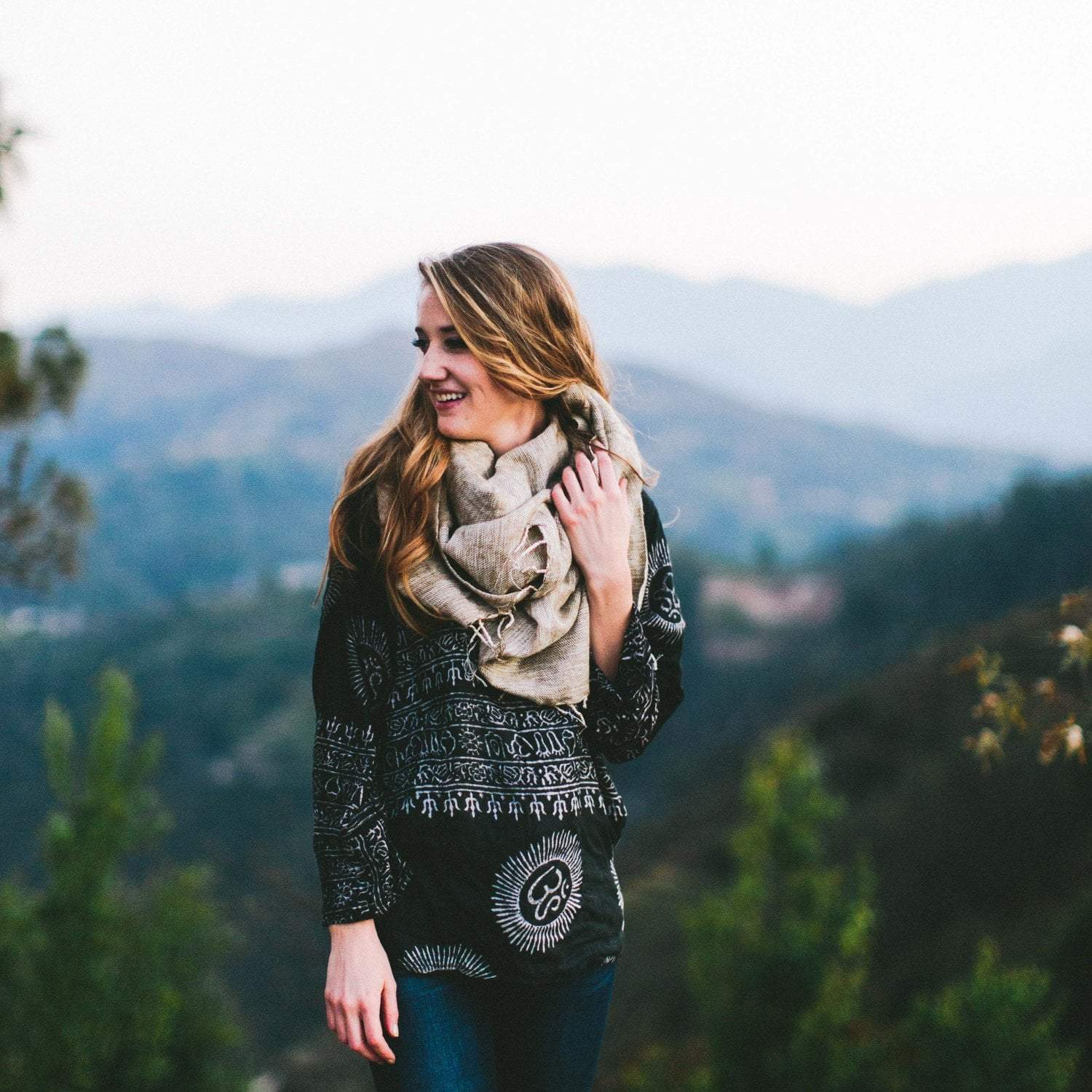 Premium Himalayan Wool Shawl - Natural Color, Soft & Warm Winter Wrap - Perfect for Cold Weather, Travel & Gift Giving