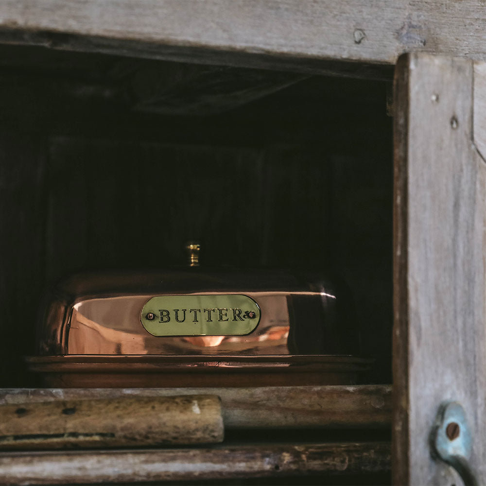 Premium Copper Butter Dish with Lid - Elegant & Rustic Butter Keeper for Freshness - Perfect for Kitchen, Dining Table, and Gift Giving