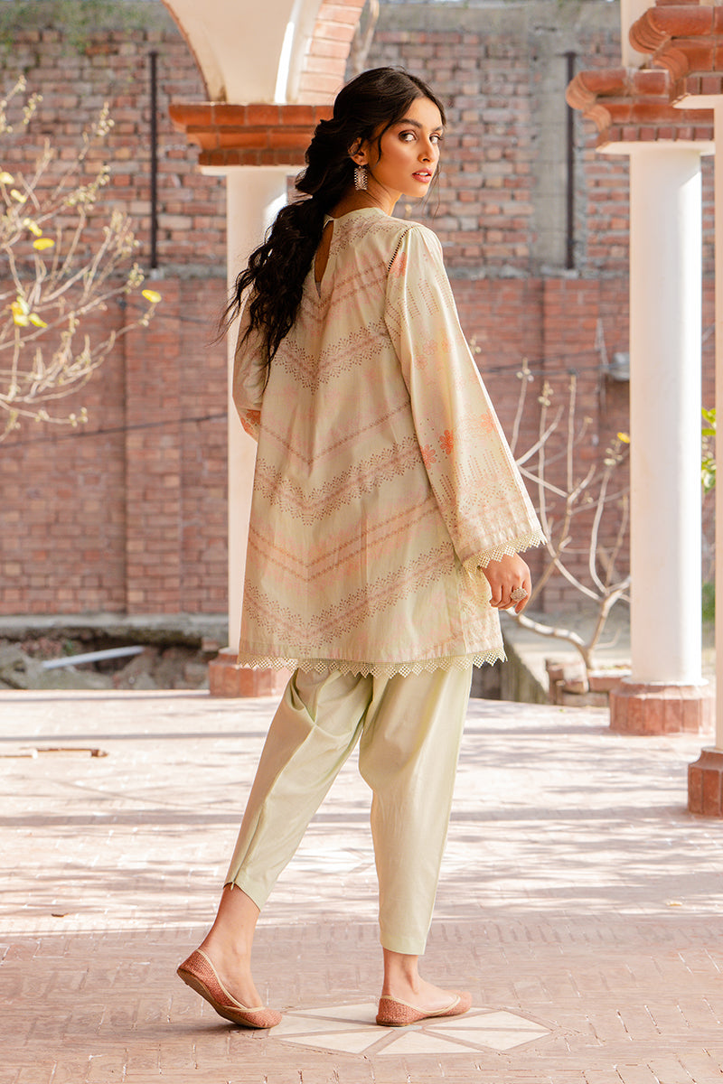 GREEN BUD Digital Printed Lawn 2-Piece Outfit Set - Elegant Floral Design for Women's Summer Wear & Special Occasions