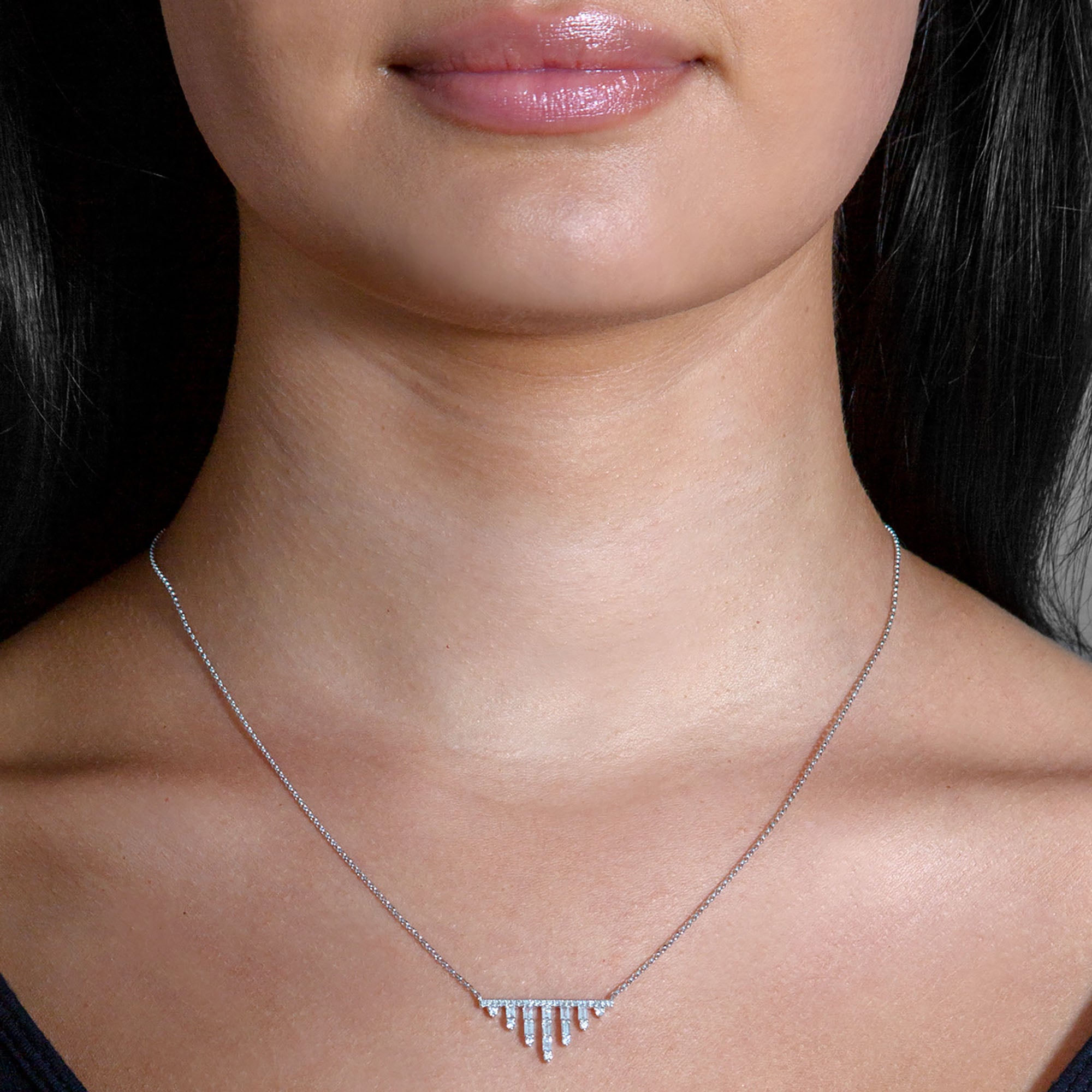 0.50 CTW Baguette & Round Diamond Bar Necklace Pendant - Elegant Jewelry for Women, Perfect for Weddings, Anniversaries & Special Occasions