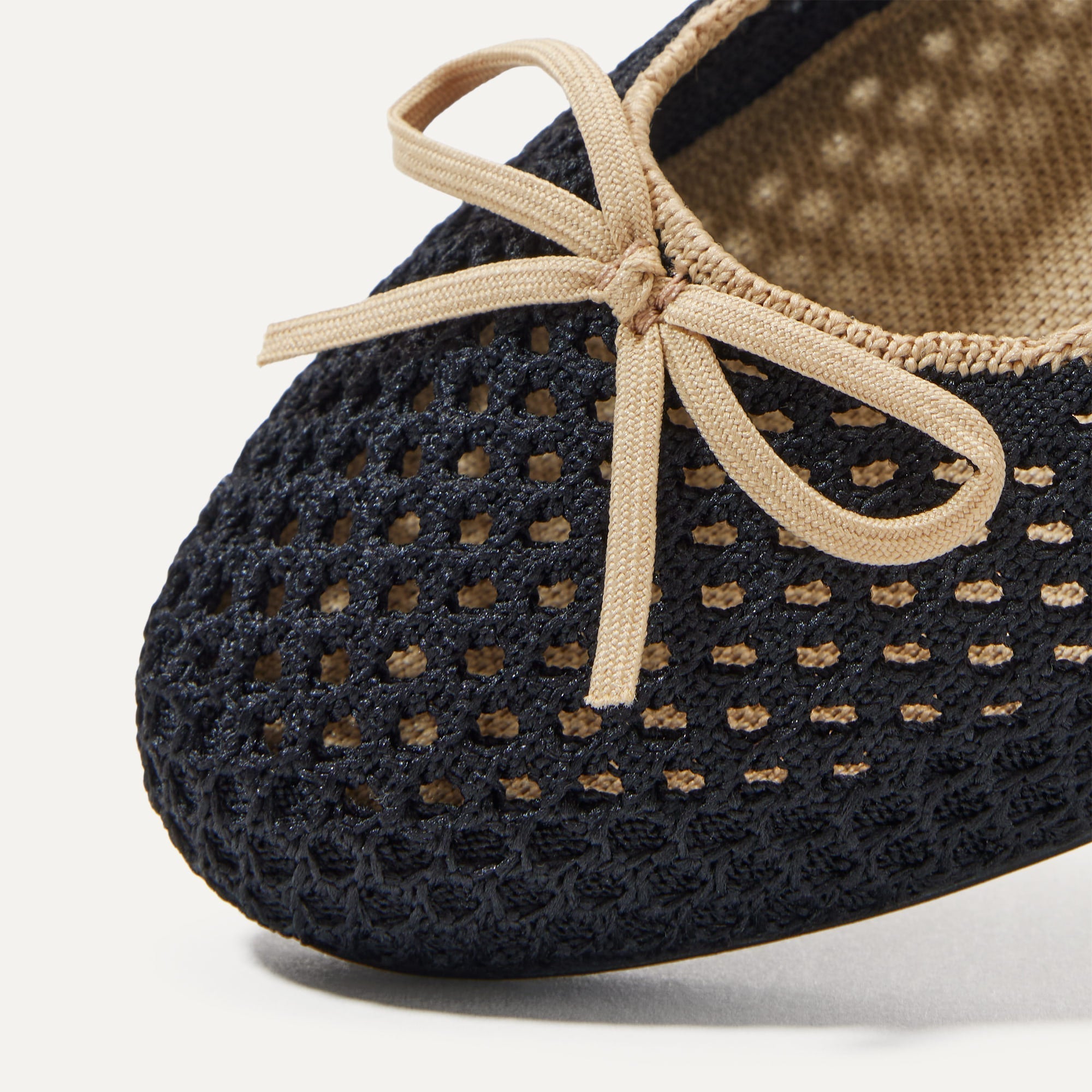 Elegant Black Mesh Ballet Flats for Women - Comfortable & Stylish Slip-On Shoes for Work, Casual Outfits, and Dance