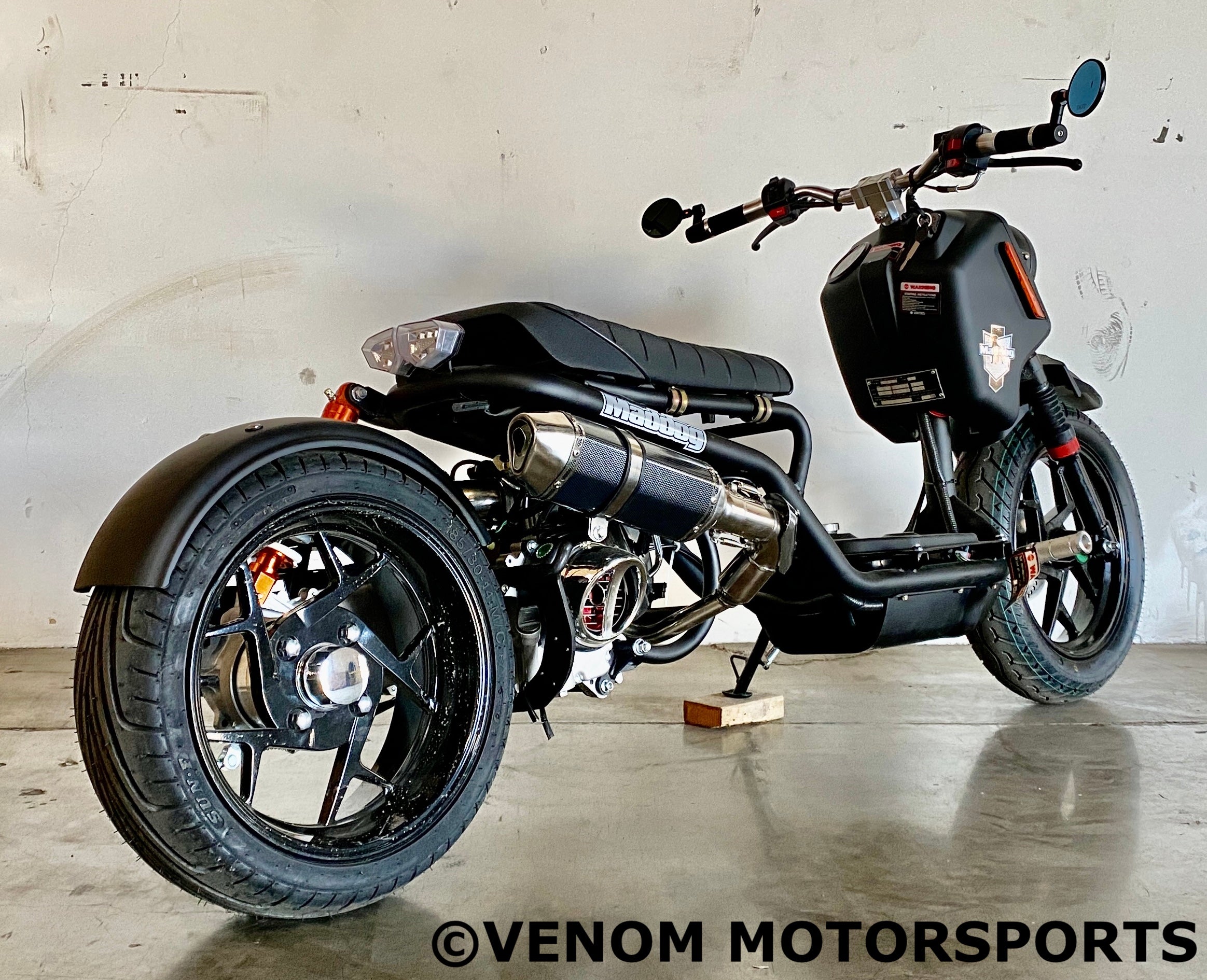 150cc Maddog Scooter - 5th Generation Automatic Transmission Moped for Adults - Perfect for Urban Commuting & Weekend Adventures