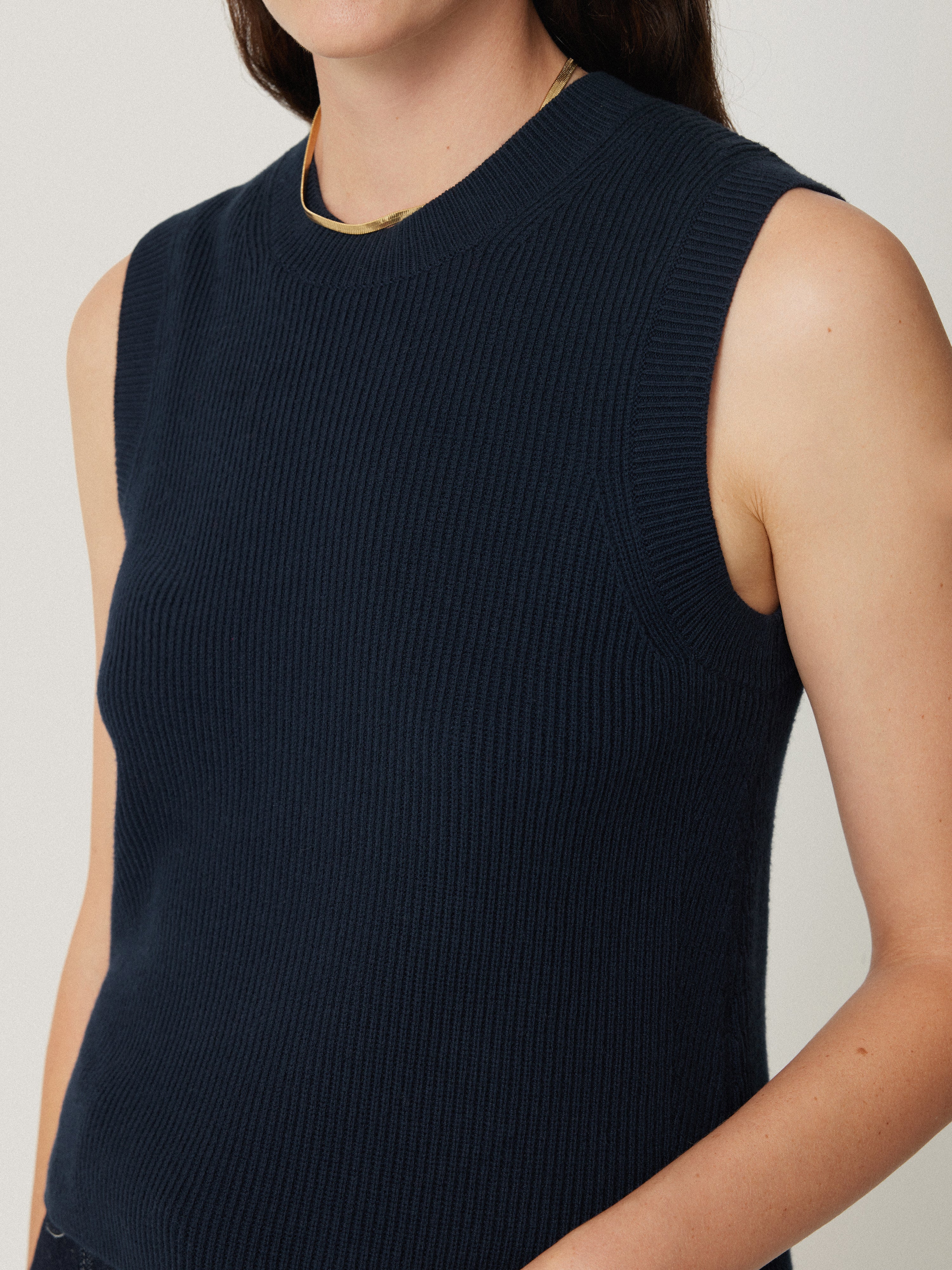 Premium Cotton Blend Crew Neck Tank Top for Men & Women - Navy Blue | Comfortable & Breathable for Gym, Workout, and Casual Wear