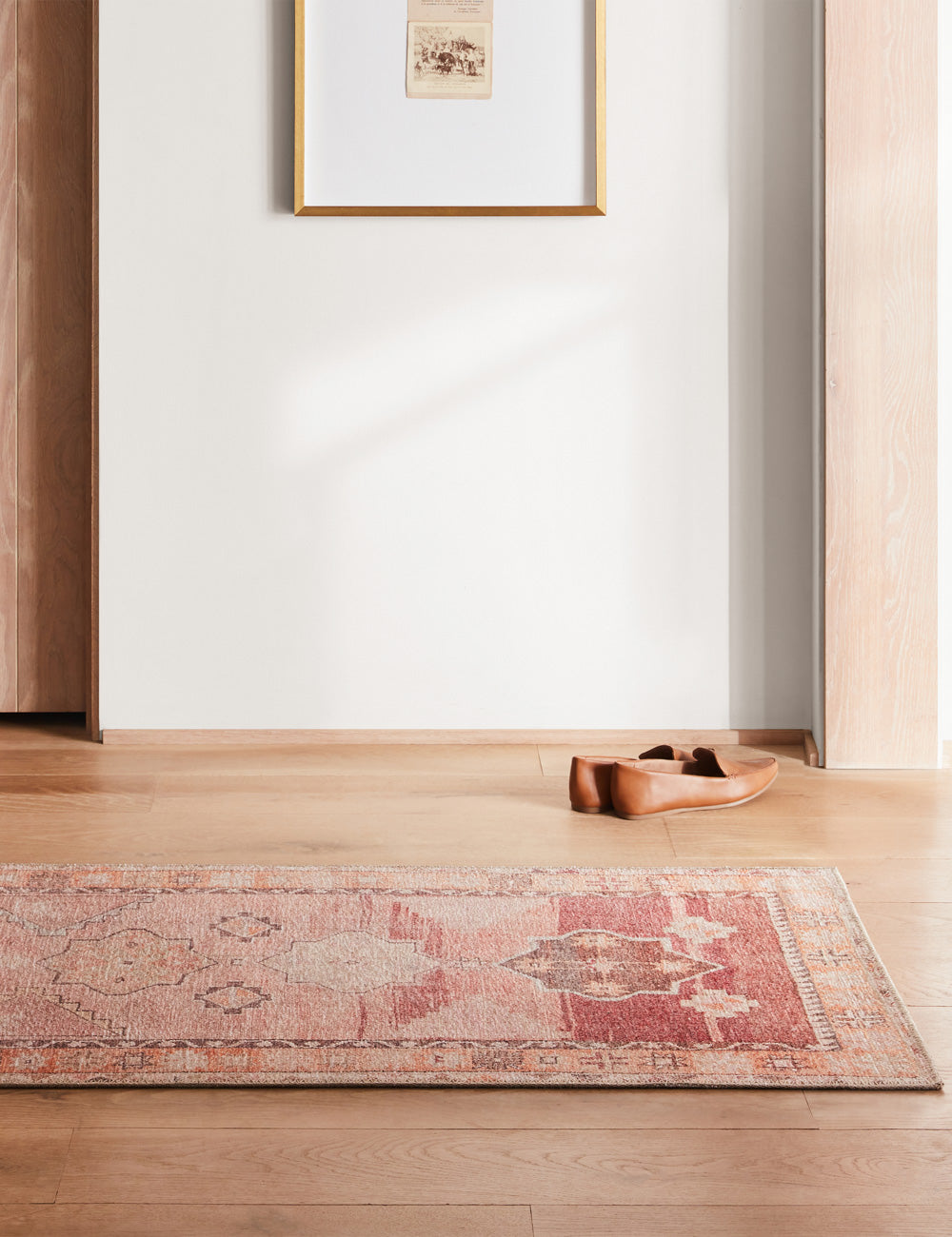 Damaris Rug - Soft and Stylish Area Rug for Living Room, Bedroom, and Home Decor | Perfect for Cozy Spaces and Modern Interiors