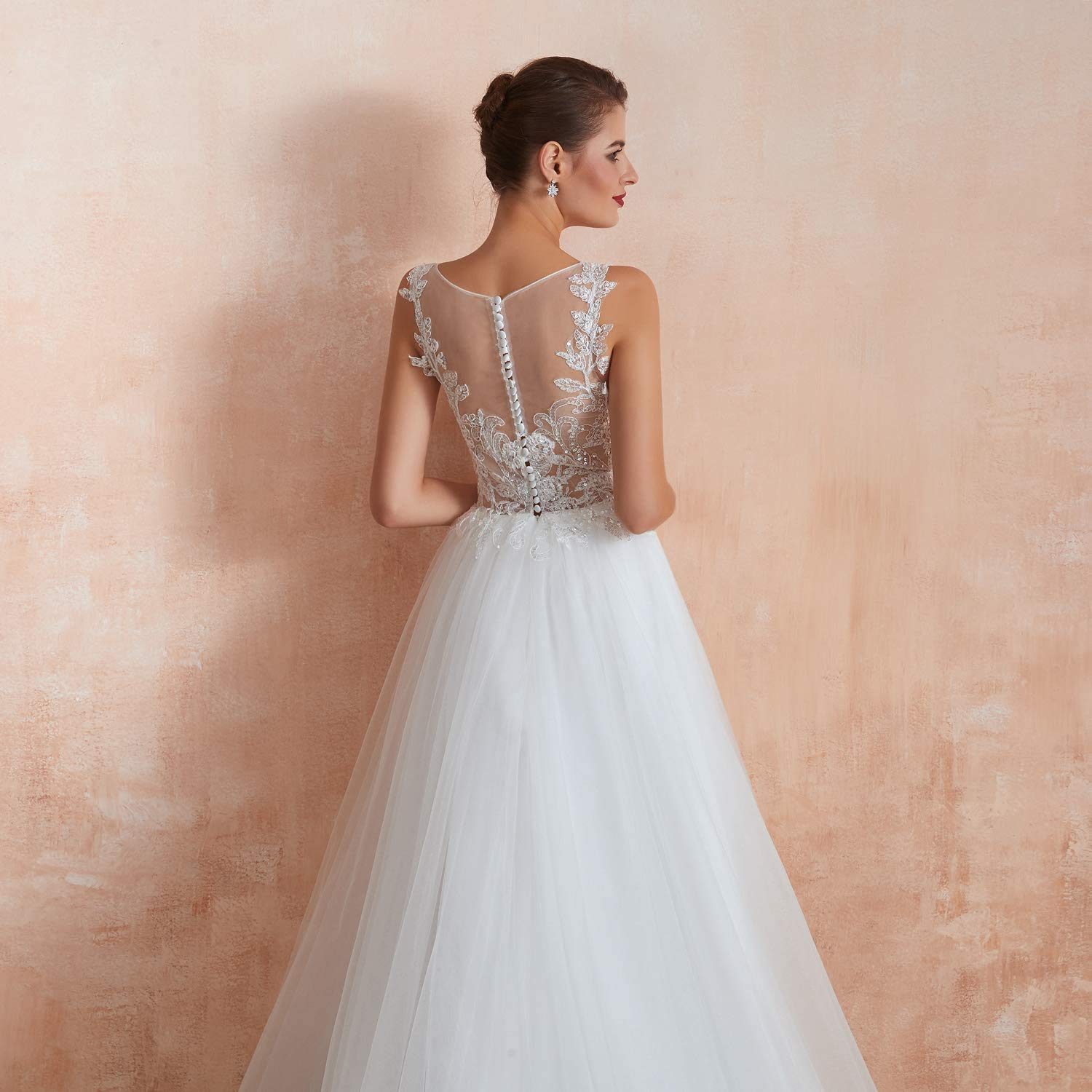 Elegant A-Line Tulle Wedding Dress with Handmade Lace - Perfect for Bridal Ceremonies, Formal Events & Romantic Photos