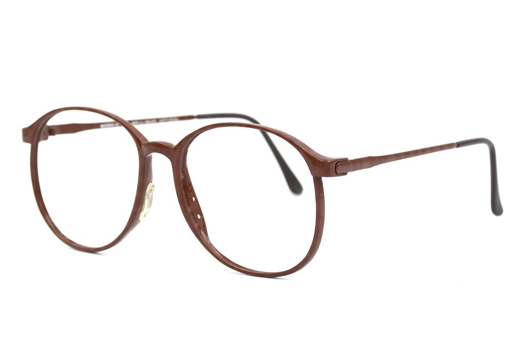 Morris - Premium Quality Product for Everyday Use | Perfect for Home, Office & Gifting | Shop Now on [YourStoreName]