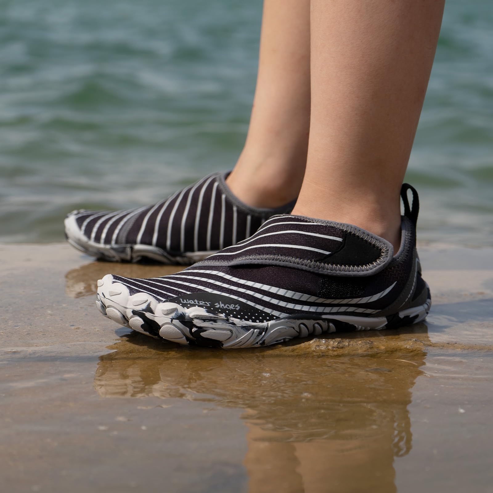 **AoSiFu Kids Water Shoes for Boys & Girls - Quick Dry Aqua Socks for Beach, Pool, Swimming & Sports - Lightweight Barefoot Design (Toddler/Little Kid/Big Kid) - Perfect for Water Play, Surfing & Outdoor Adventures**