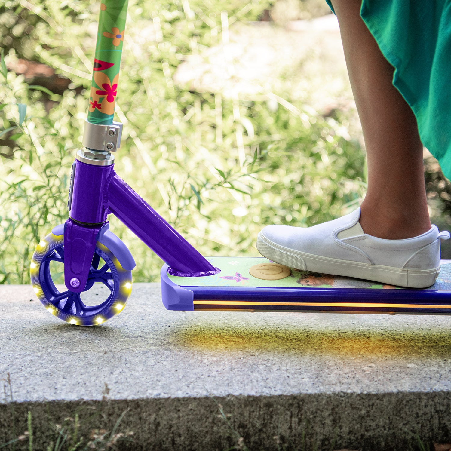 Disney Encanto Kids' Electric Scooter - 3 Wheel LED Light Up Scooter for Ages 5-12 | Perfect for Outdoor Play, Birthday Gifts & Family Fun Activities