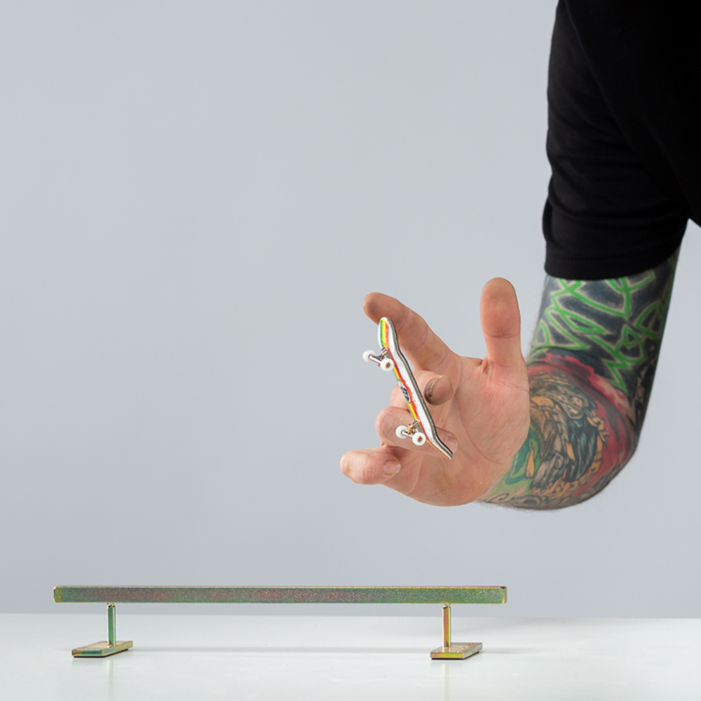 Blackriver Fingerboard Rail - Ironrail Low Square for Tech Deck & Finger Skateboarding - Perfect for Indoor Skate Tricks & Practice