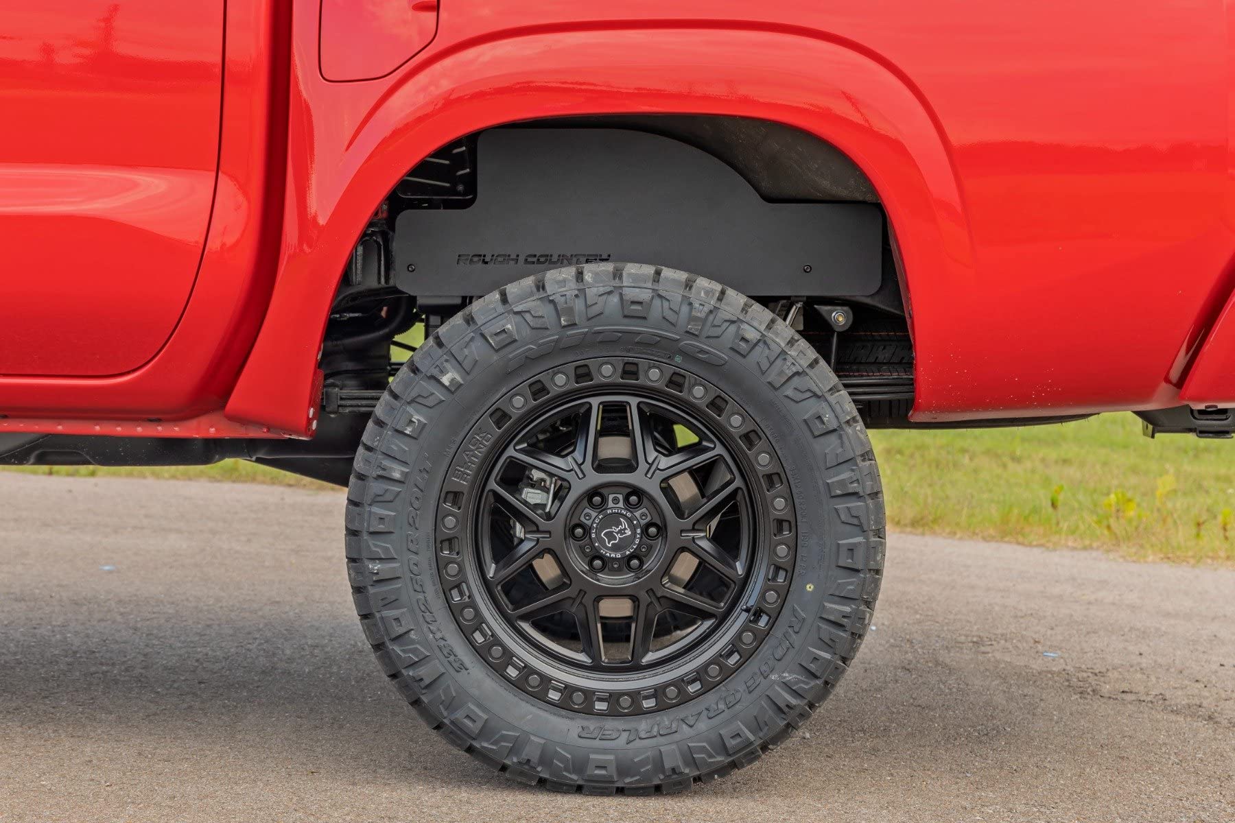 Rough Country Steel Rear Wheel Well Liners for 2022-2024 Nissan Frontier (Model 4301) | Durable Off-Road Protection & Mud Guards for Truck Adventures