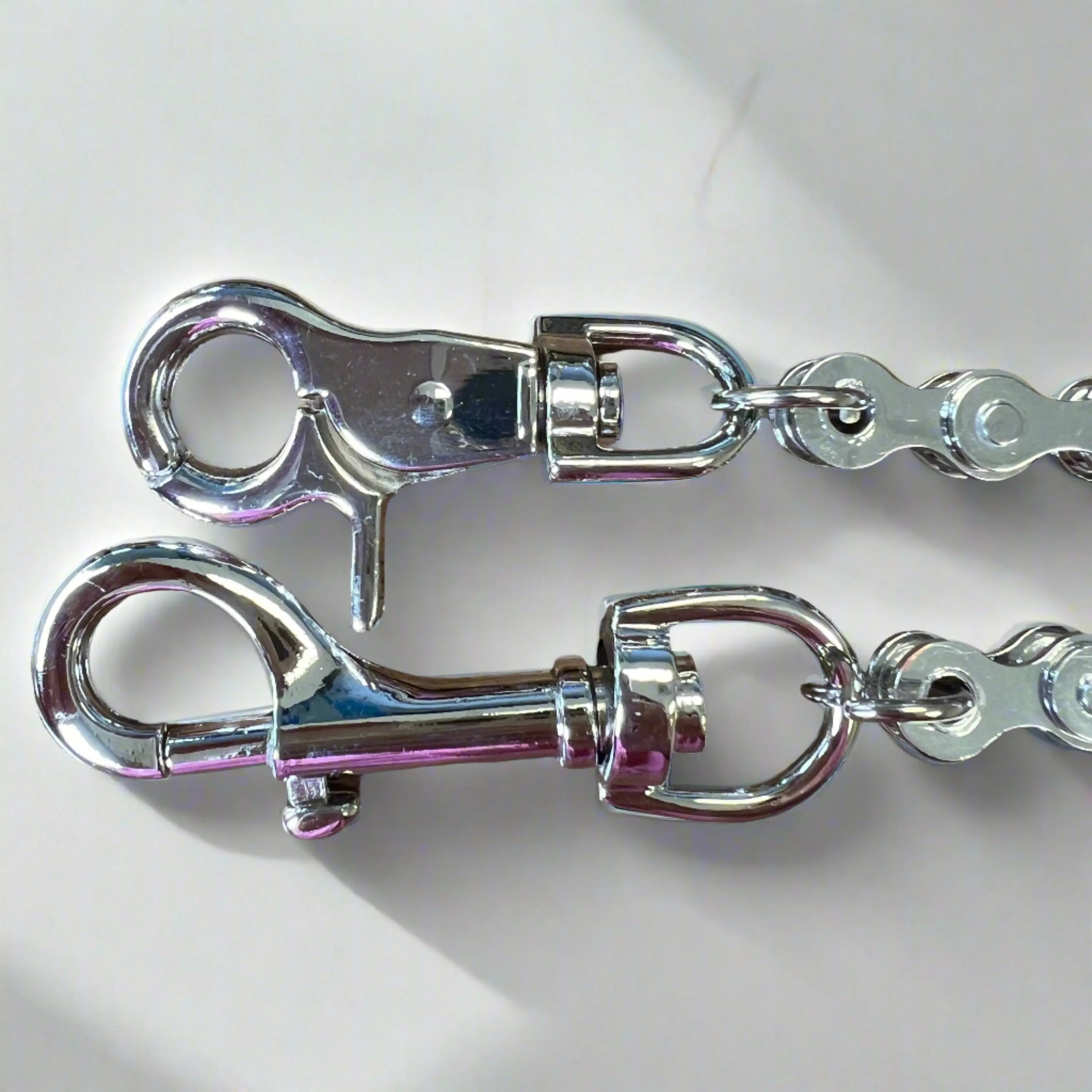 Stylish Biker Chain Necklace for Men & Women - Durable Stainless Steel Gothic Punk Jewelry - Perfect for Motorcycle Enthusiasts & Fashion Accessories