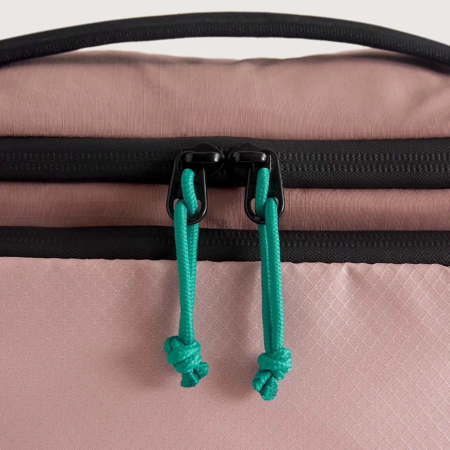 Blast 4.5L Hanging Toiletry Bag for Travel - Waterproof Cosmetic Organizer with Multiple Pockets for Bathroom Essentials | Perfect for Camping, Gym & Business Trips