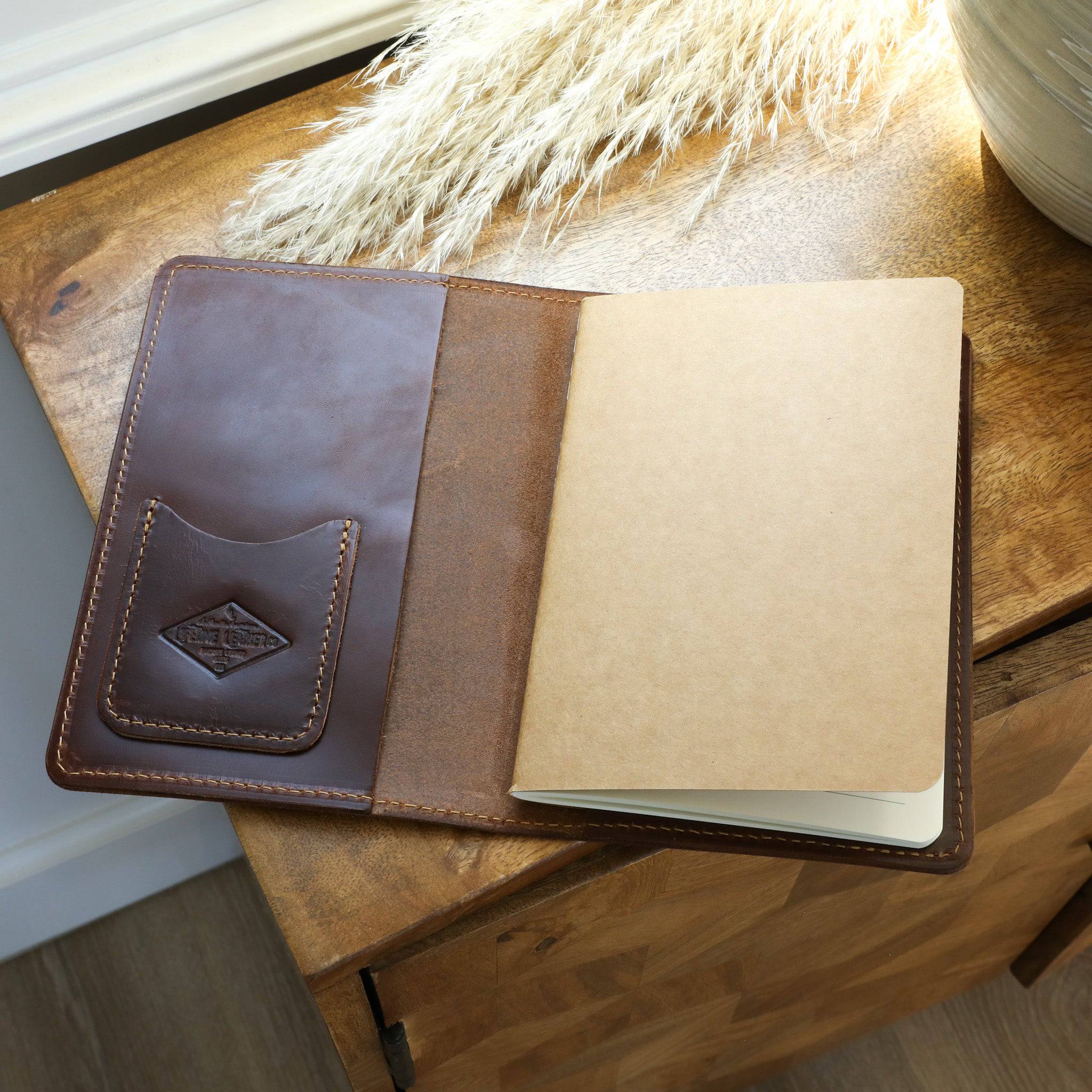Premium Leather Journal for Writing & Sketching - Handcrafted Vintage Notebook, Perfect for Travel, Bullet Journaling & Gift Giving