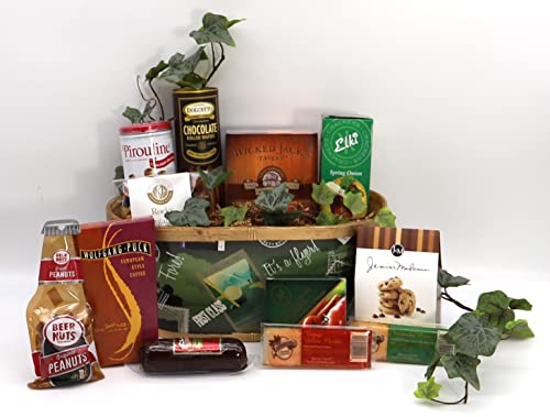 Golf Themed Gift Basket - Par-Tee On Deluxe Snack Box for Golf Lovers | 9lb Premium Golf Gifts with Assorted Snacks & Treats | Perfect Post-Game Celebration, Office Gift or Tournament Prize