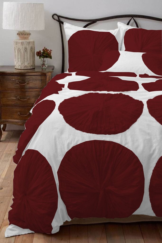 Premium 450 TC Egyptian Cotton California King Duvet Cover - Floral Ruffle Design in Wine & White | Luxury Bedding for Master Bedrooms & Guest Suites
