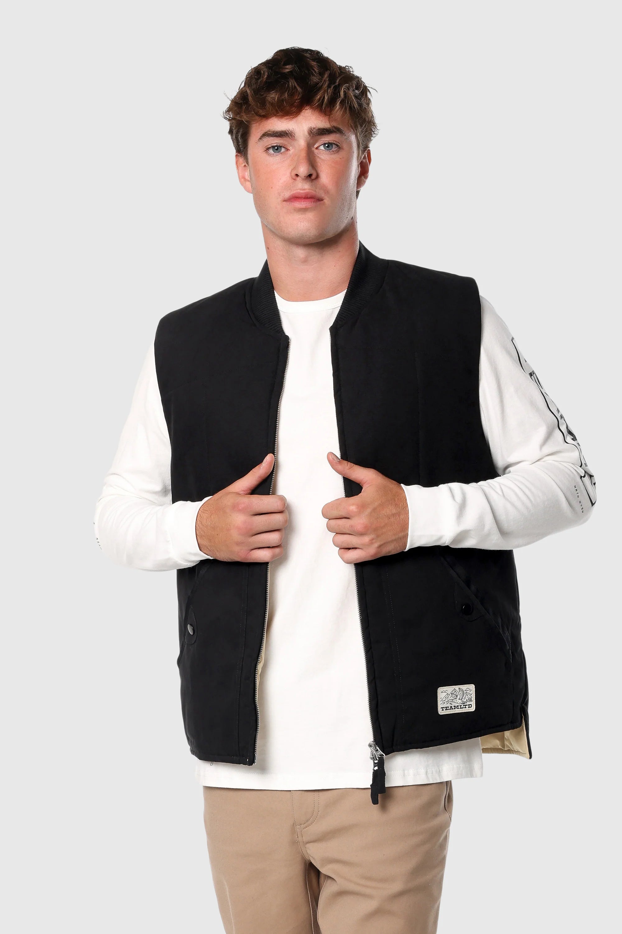 Mallard Vest for Men - Waterproof Hunting Jacket with Camo Design - Ideal for Outdoor Adventures, Camping & Duck Hunting