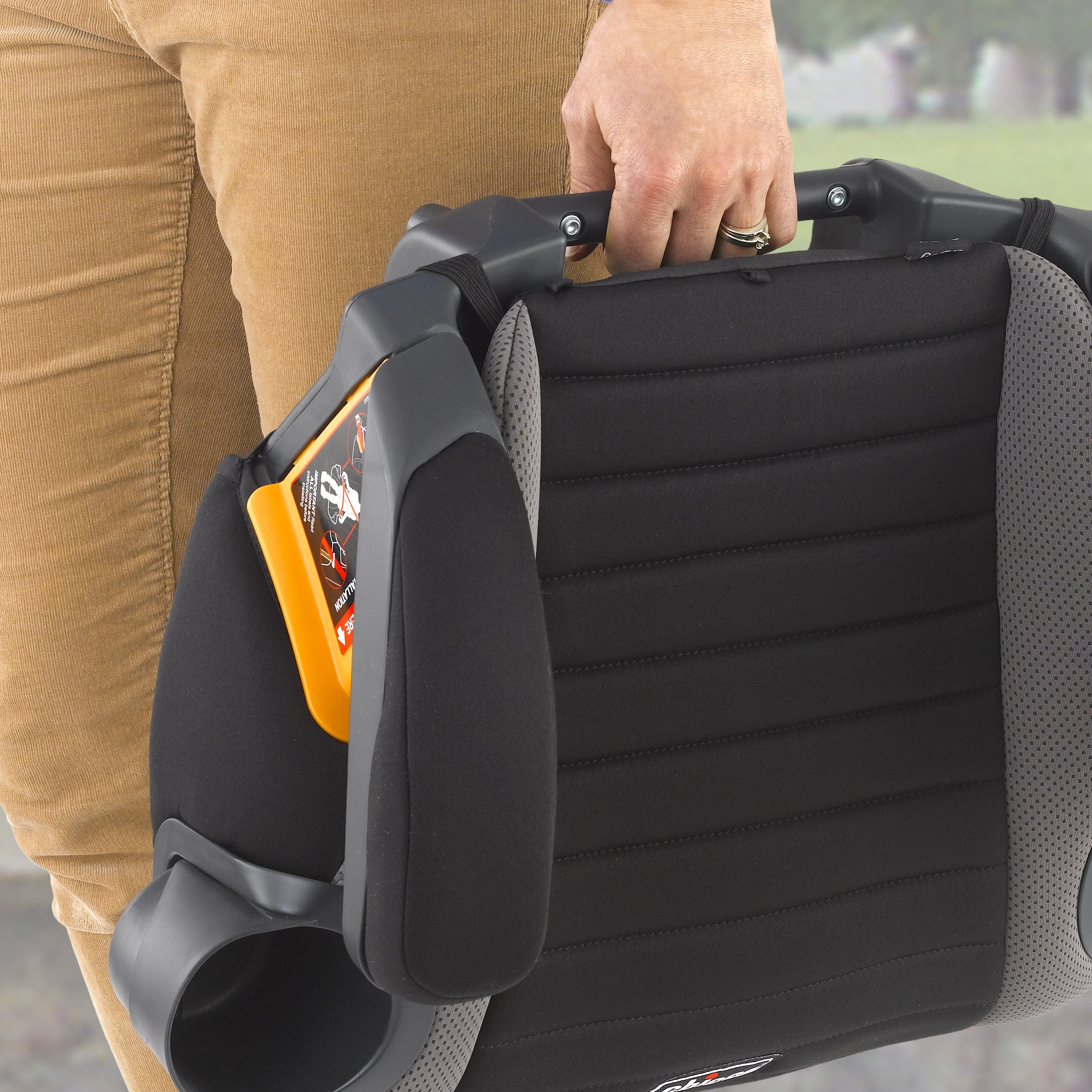 Chicco GoFit Backless Booster Car Seat for Kids - Lightweight, Comfortable & Safe Travel Booster - Perfect for School, Road Trips & Everyday Use