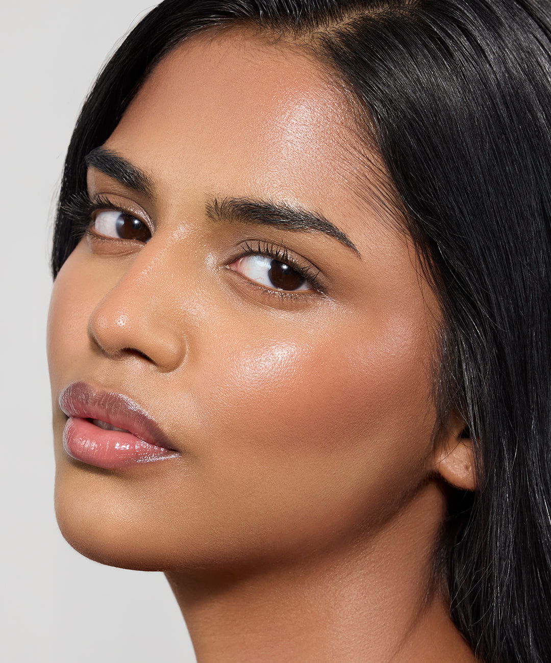 Best Cream Bronzer for a Natural Sun-Kissed Glow - Perfect for Contouring & Everyday Makeup | Ideal for Highlighting Cheekbones & Enhancing Facial Features