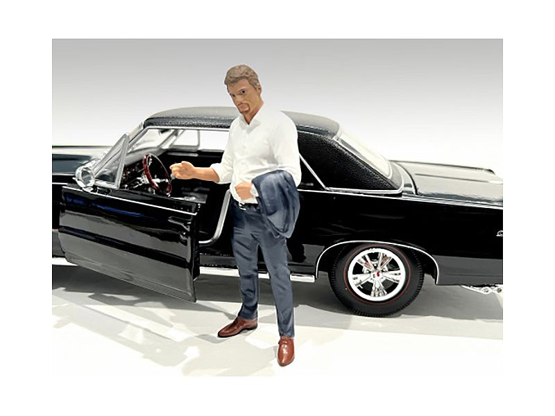 1/24 Scale Gentlemen's Club Figure - Highly Detailed Resin Model for Car Diorama & Display - Perfect for Model Train Layouts, Miniature Scenes & Collectors