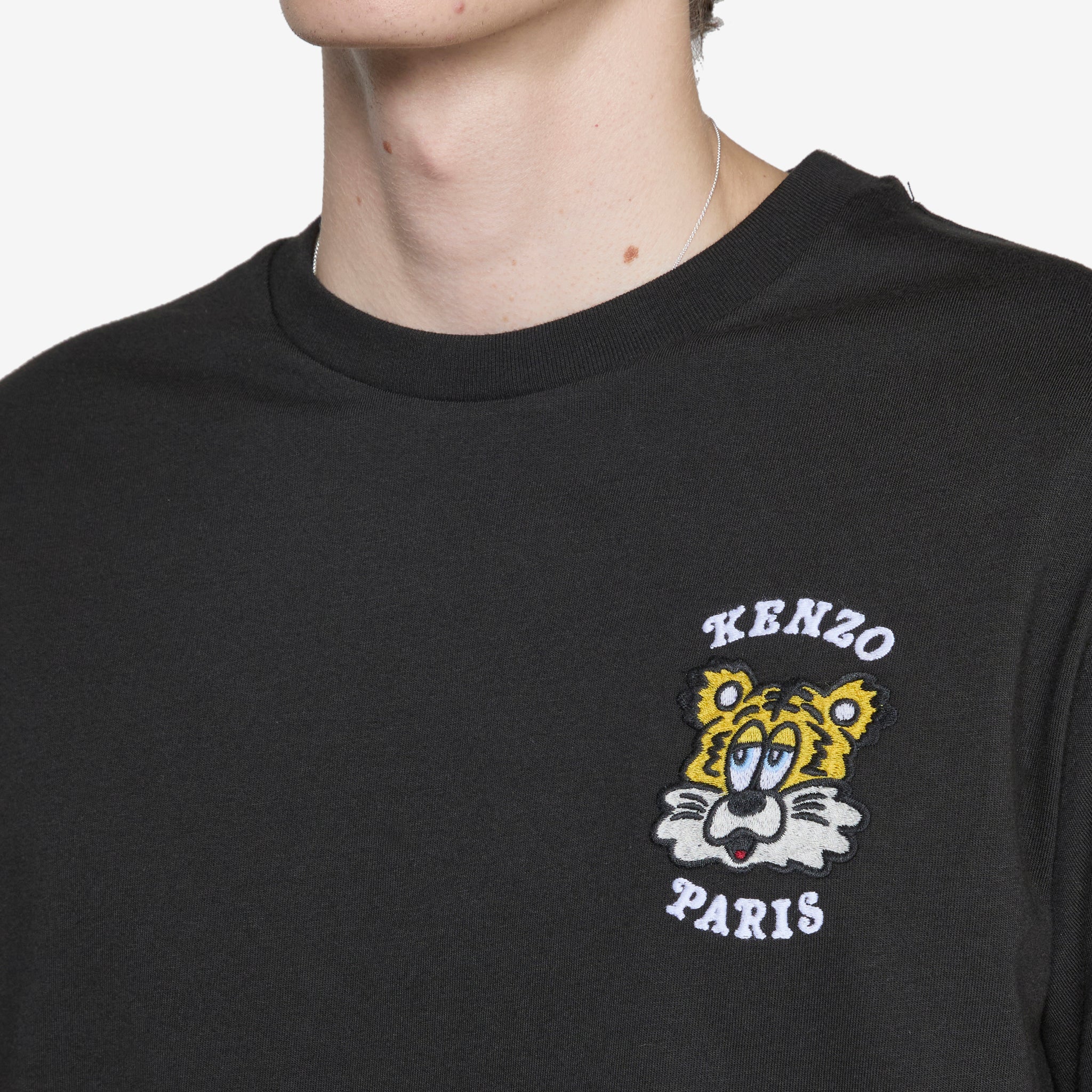 KENZO VERDY MARKET Embroidered T-Shirt Black | Stylish Streetwear for Men & Women | Perfect for Casual Outfits, Concerts, and Urban Fashion