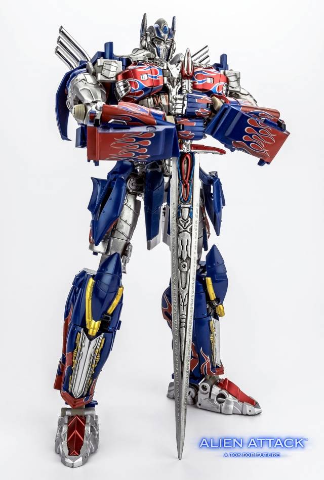 Alien Attack A 01 El Cid Action Figure - Collectible Toy for Kids & Adults, Perfect for Display, Gifts, and Role-Playing Scenes