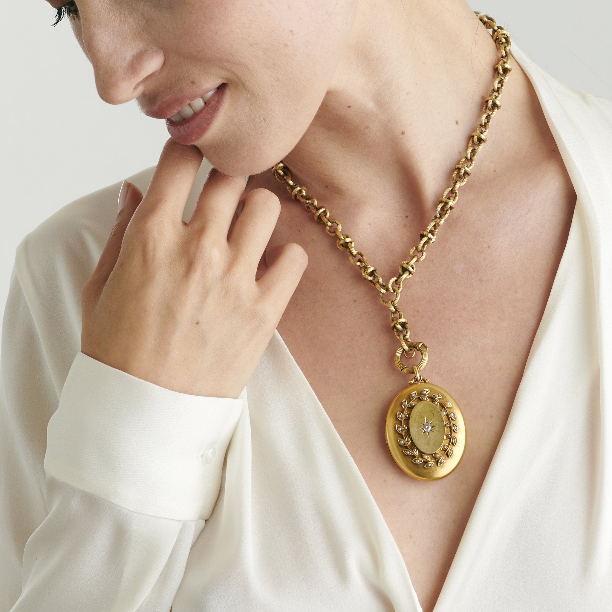 Elegant Diamond & Seed Pearl Gold Locket Necklace - Perfect for Weddings, Anniversaries & Special Occasions