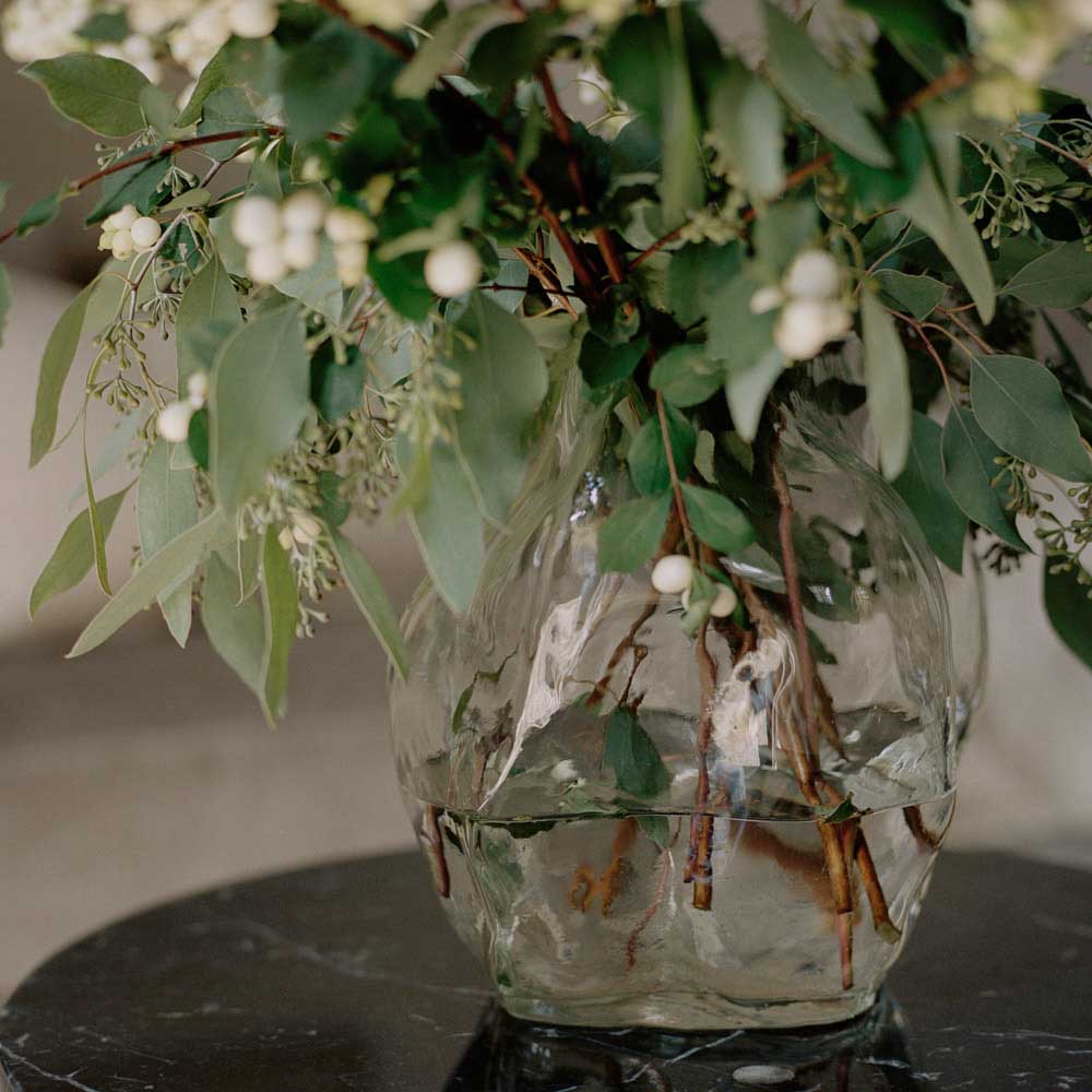 NEW WORKS Blaehr Large Clear Glass Vase - Elegant Home Decor for Living Room, Dining Table & Wedding Centerpieces
